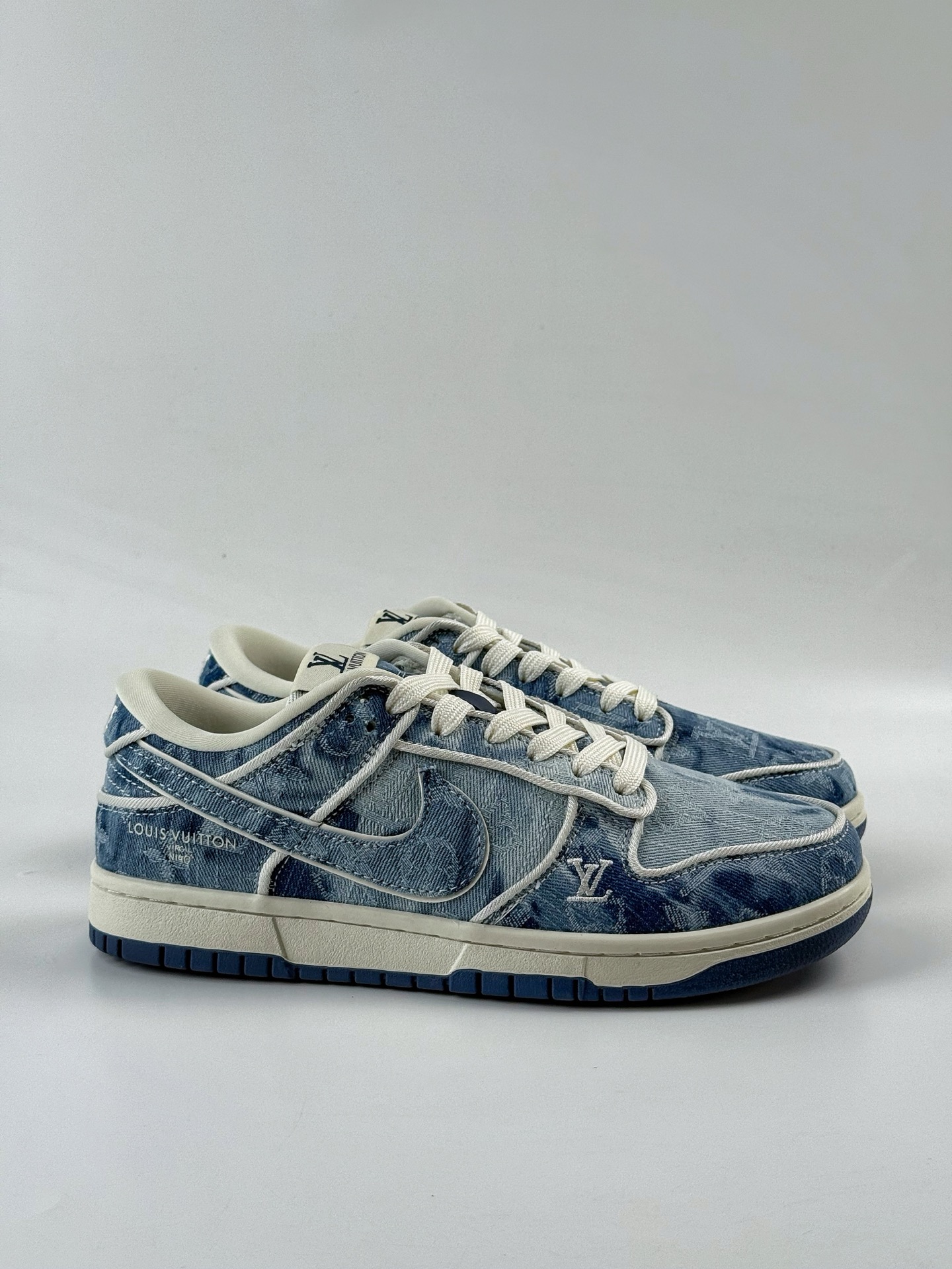 280 NIKE SB Dunk Low RETRO x Louis Vuitton 蓝白牛仔 SC0601-468