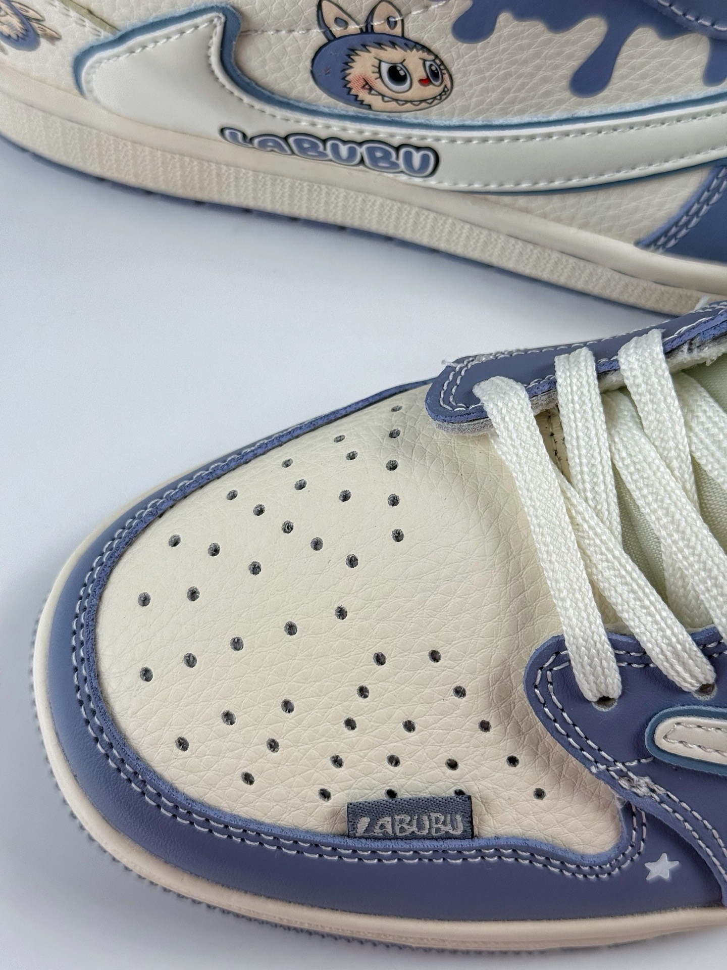 280 Travis Scott x Nike Air Jordan 1 Low x LABUBU Air Jordan 1 Low 反转蓝白倒钩 DZ5899-018