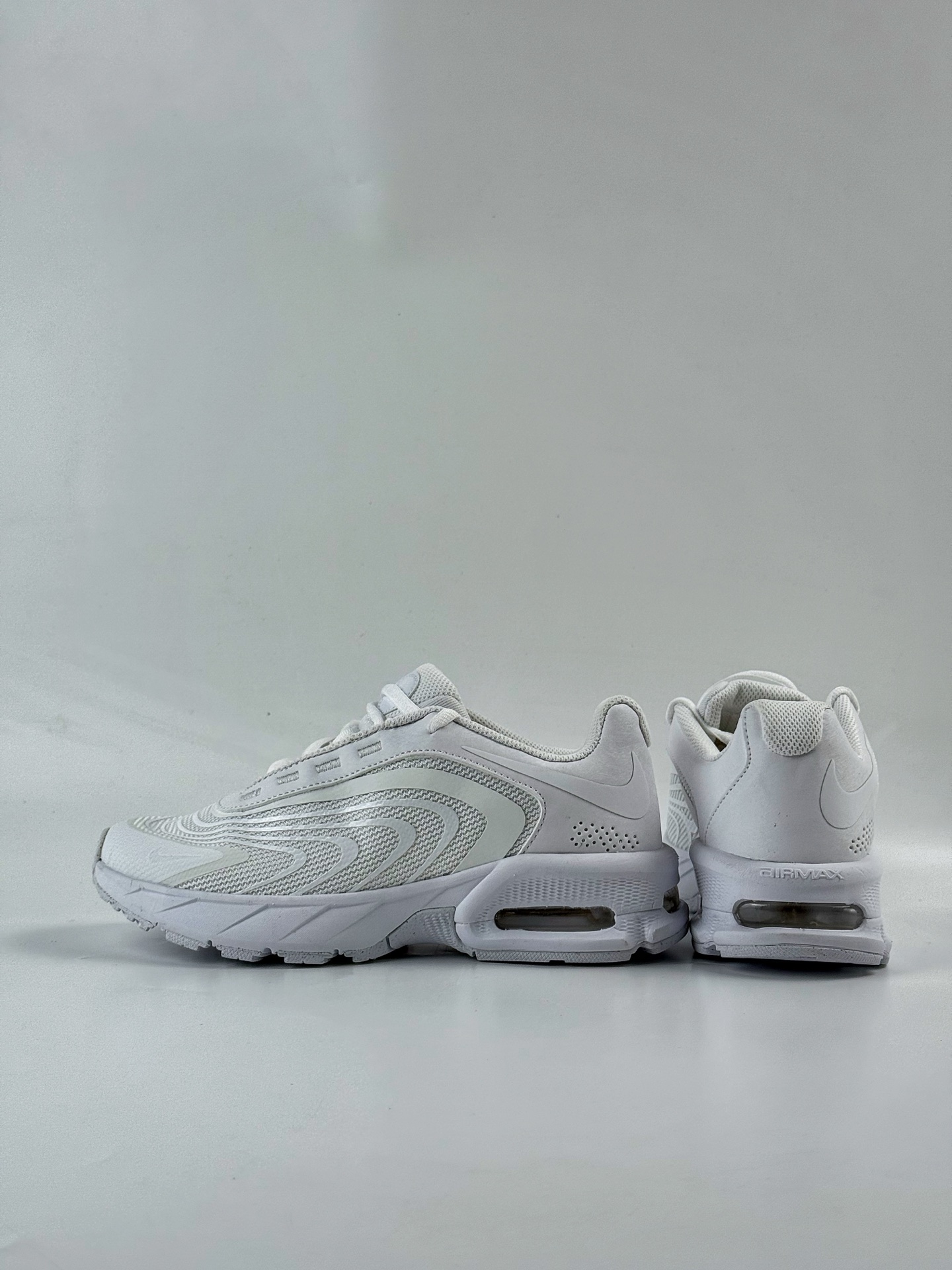 180 NIKE Air Max Fire 白色 潮流百搭气垫生活休闲鞋 IF2621-100