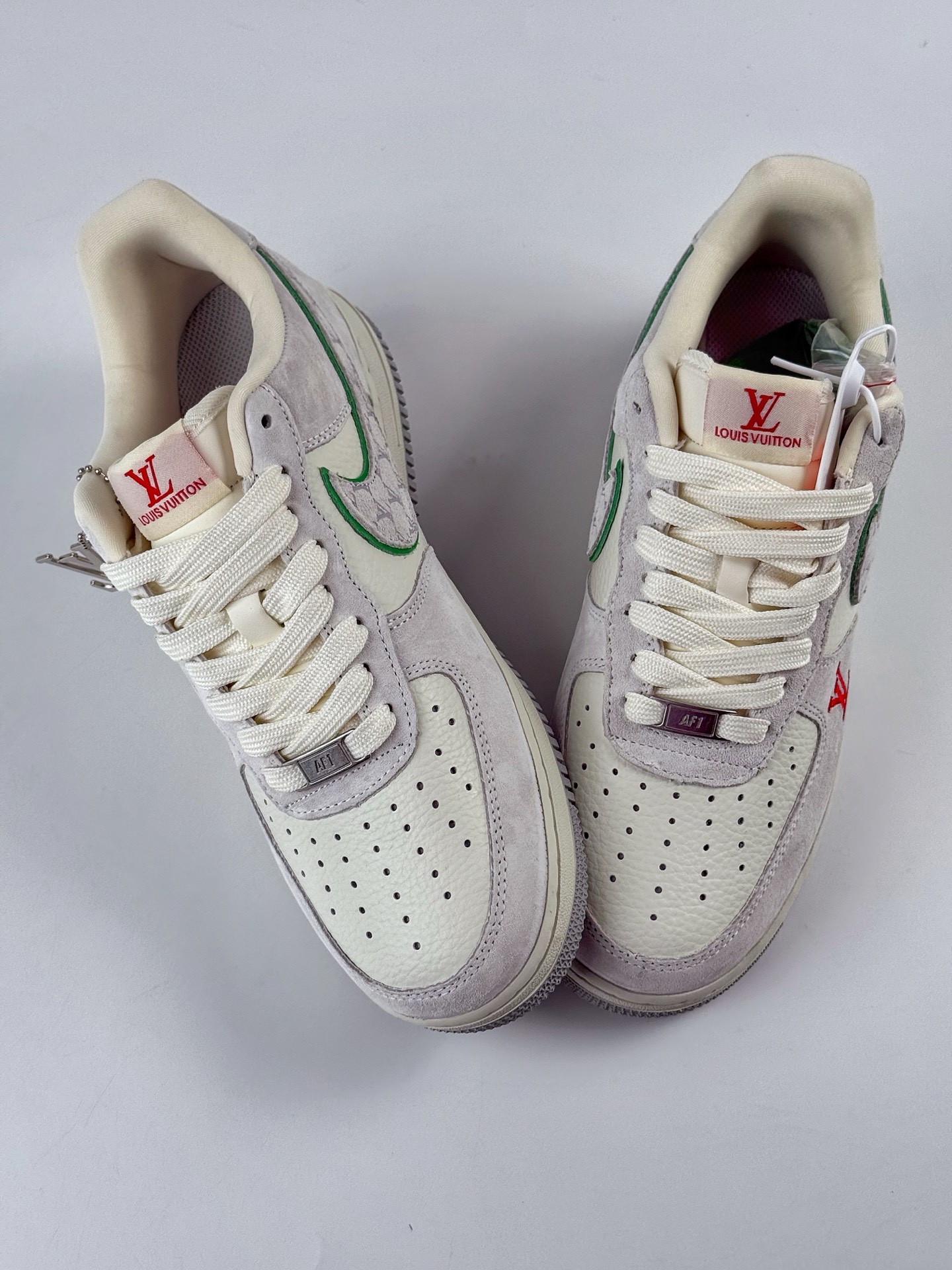 Nike Air Force 1 Low 07 x Louis Vuitton 灰白 YF9511-802