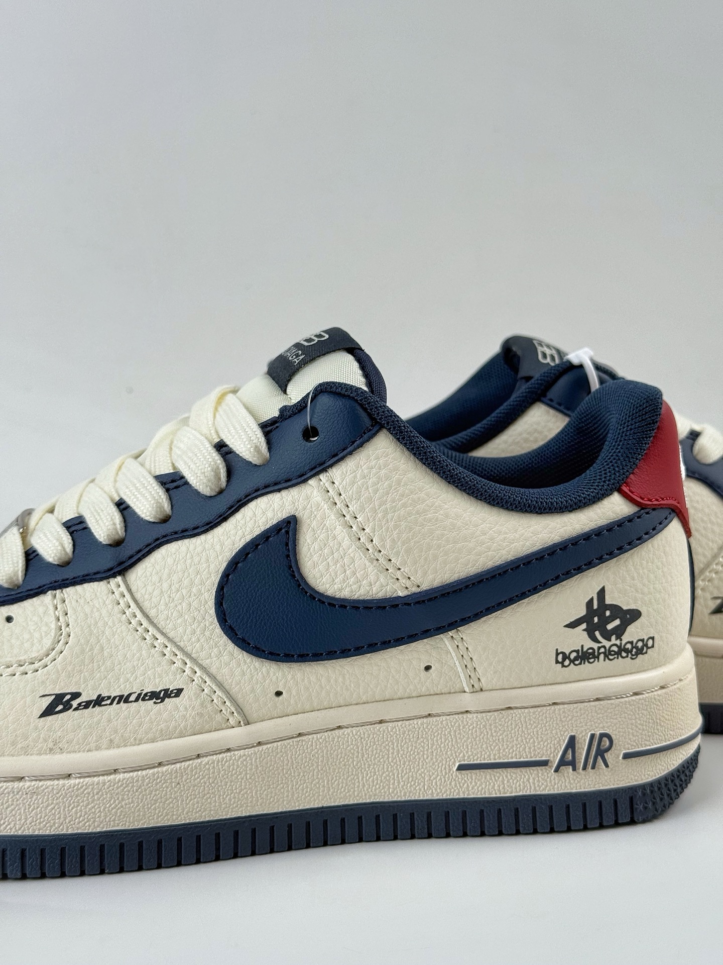 Nike Air Force 1 Low 07 x Balenciaga 米蓝 XD2588-604