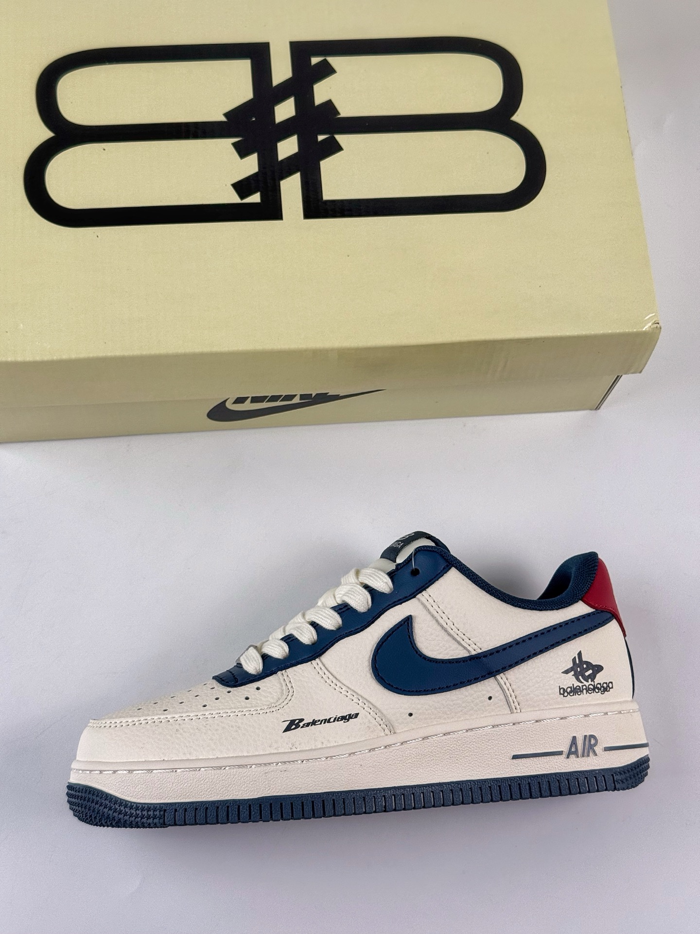 Nike Air Force 1 Low 07 x Balenciaga 米蓝 XD2588-604