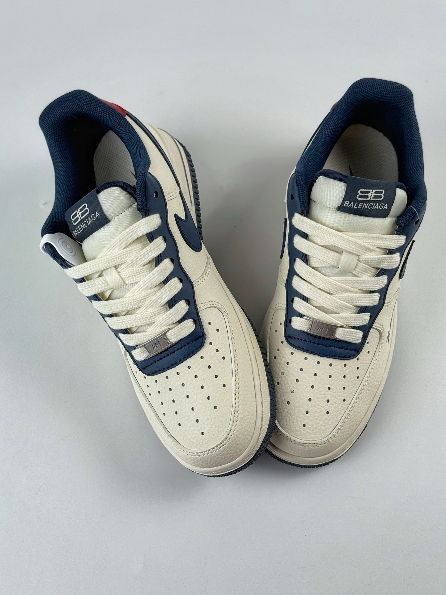 Nike Air Force 1 Low 07 x Balenciaga 米蓝 XD2588-604