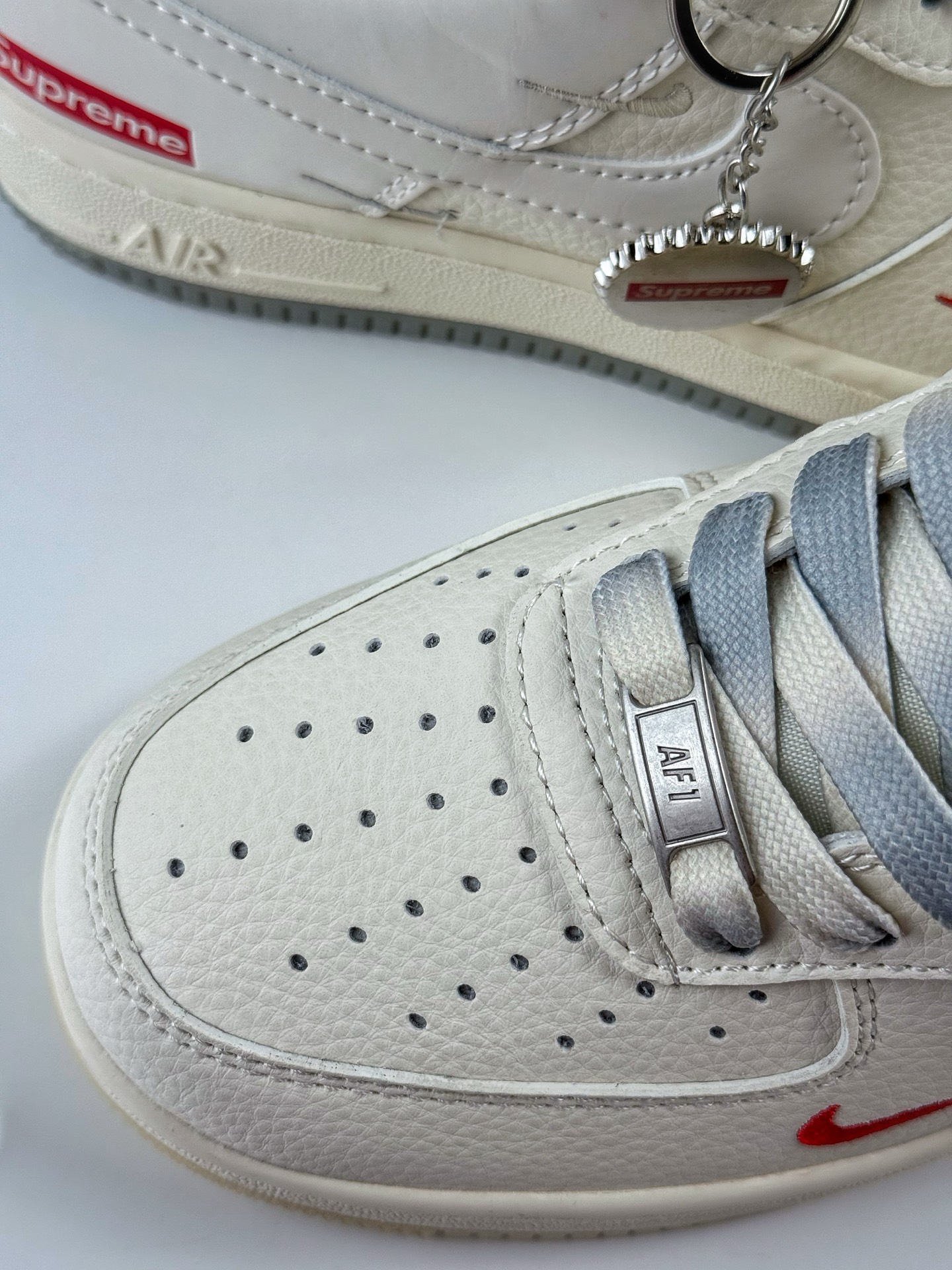 Nike Air Force 1 Low 07 x superme 米白三小勾 XX3168-178