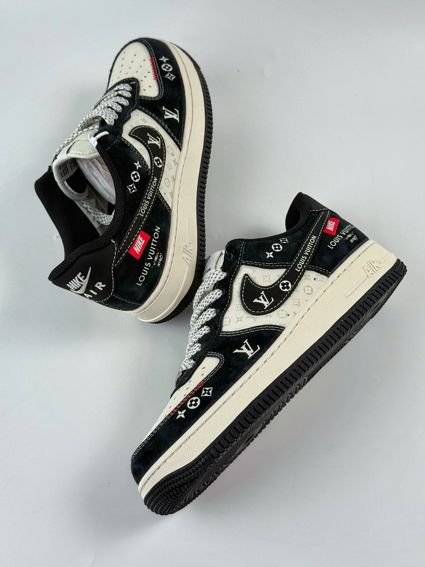 Nike Air Force 1 Low 07 x Louis Vuitton 黑白满天星 CX5050-Y26