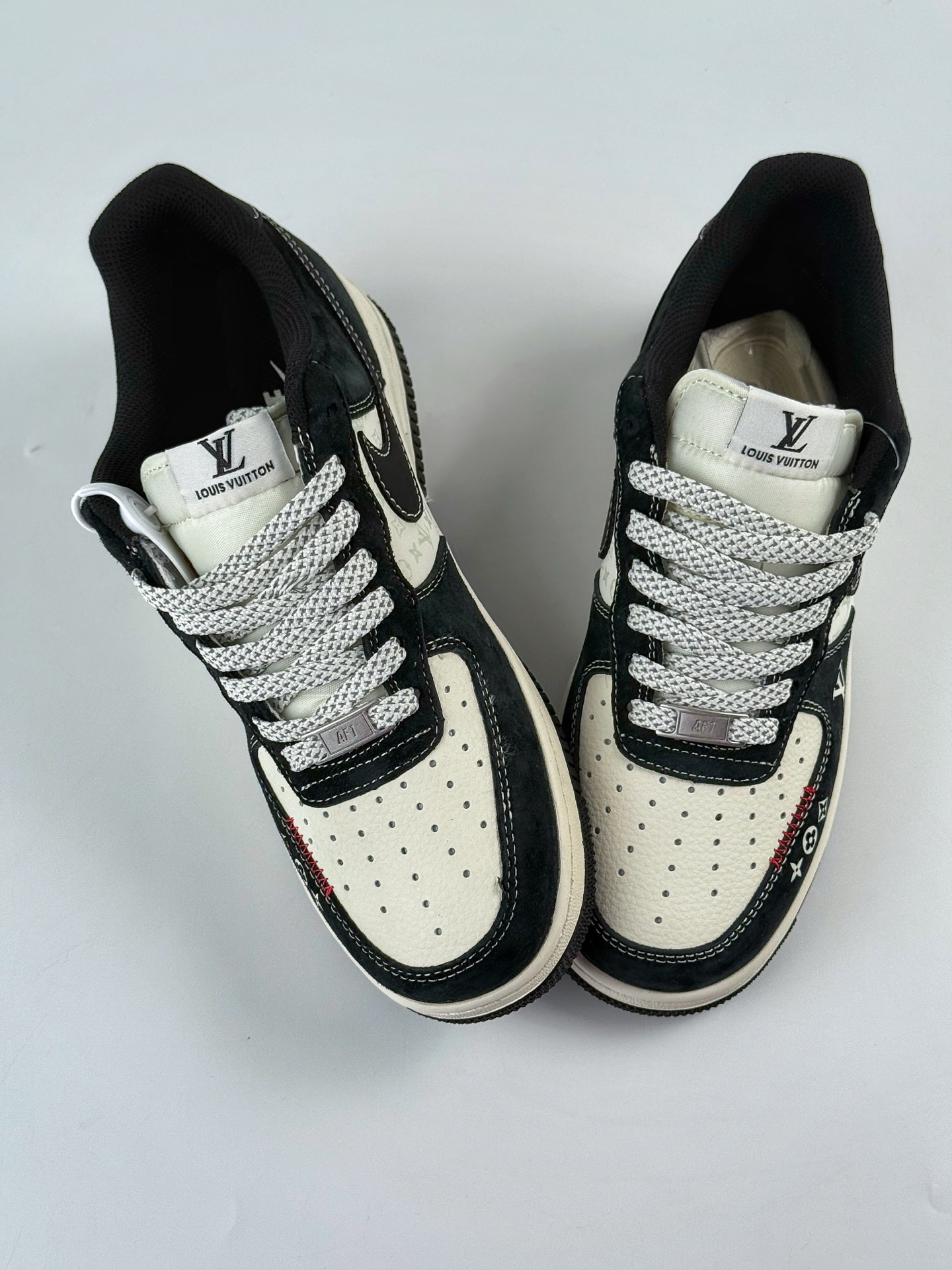 Nike Air Force 1 Low 07 x Louis Vuitton 黑白满天星 CX5050-Y26