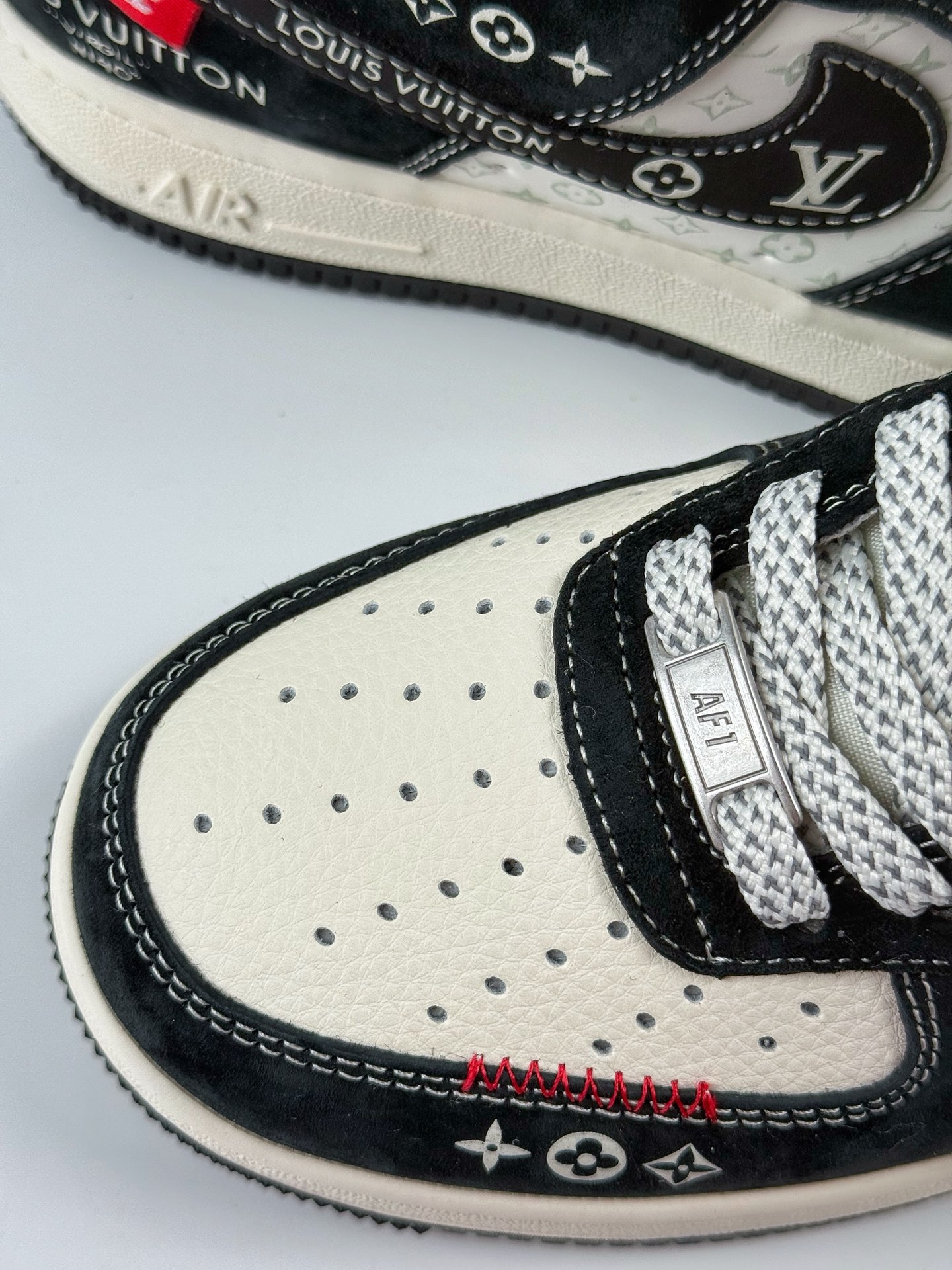 Nike Air Force 1 Low 07 x Louis Vuitton 黑白满天星 CX5050-Y26