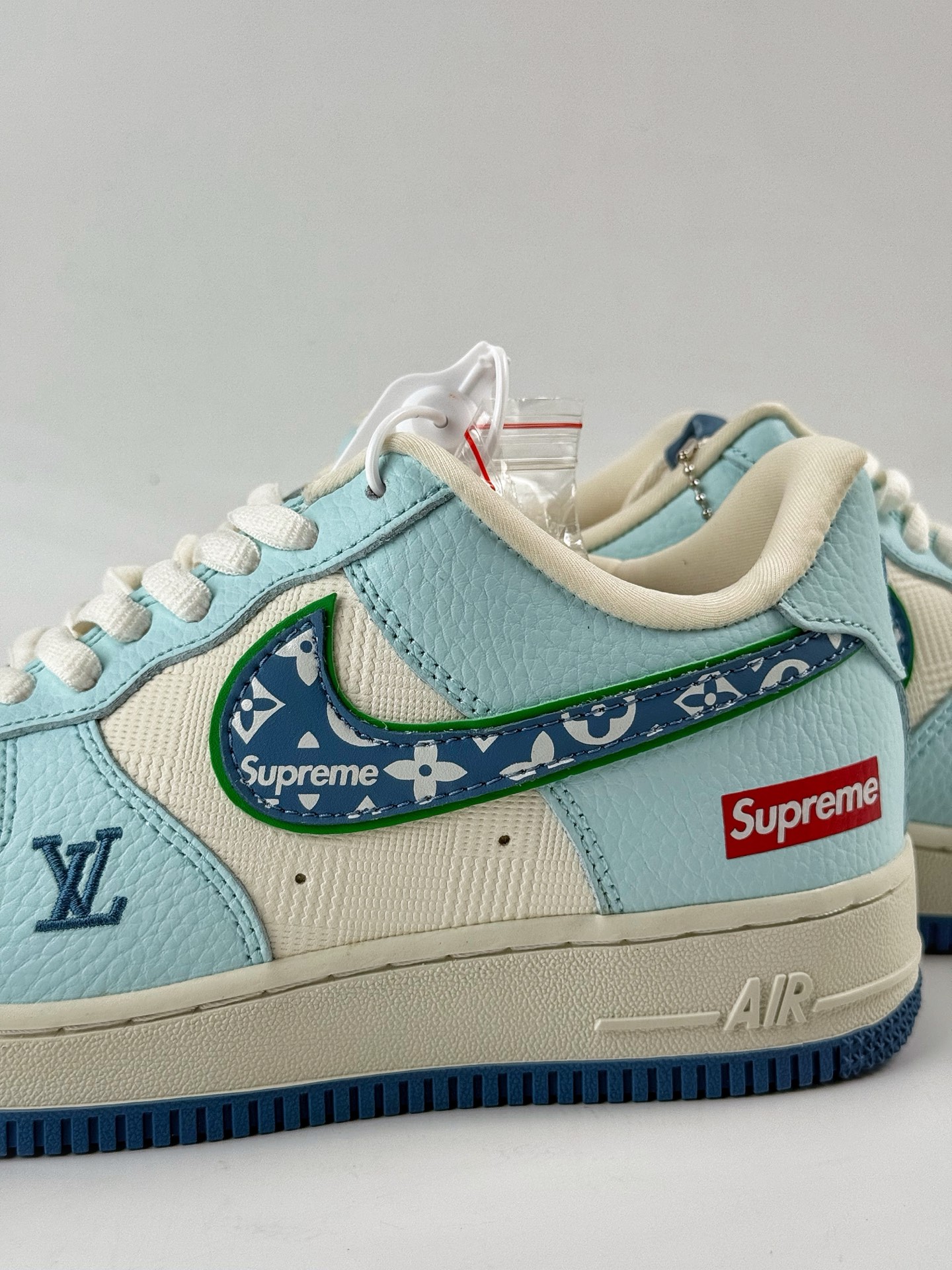 Nike Air Force 1 Low 07 x Louis Vuitton x Superme 蓝白 YF9511-809