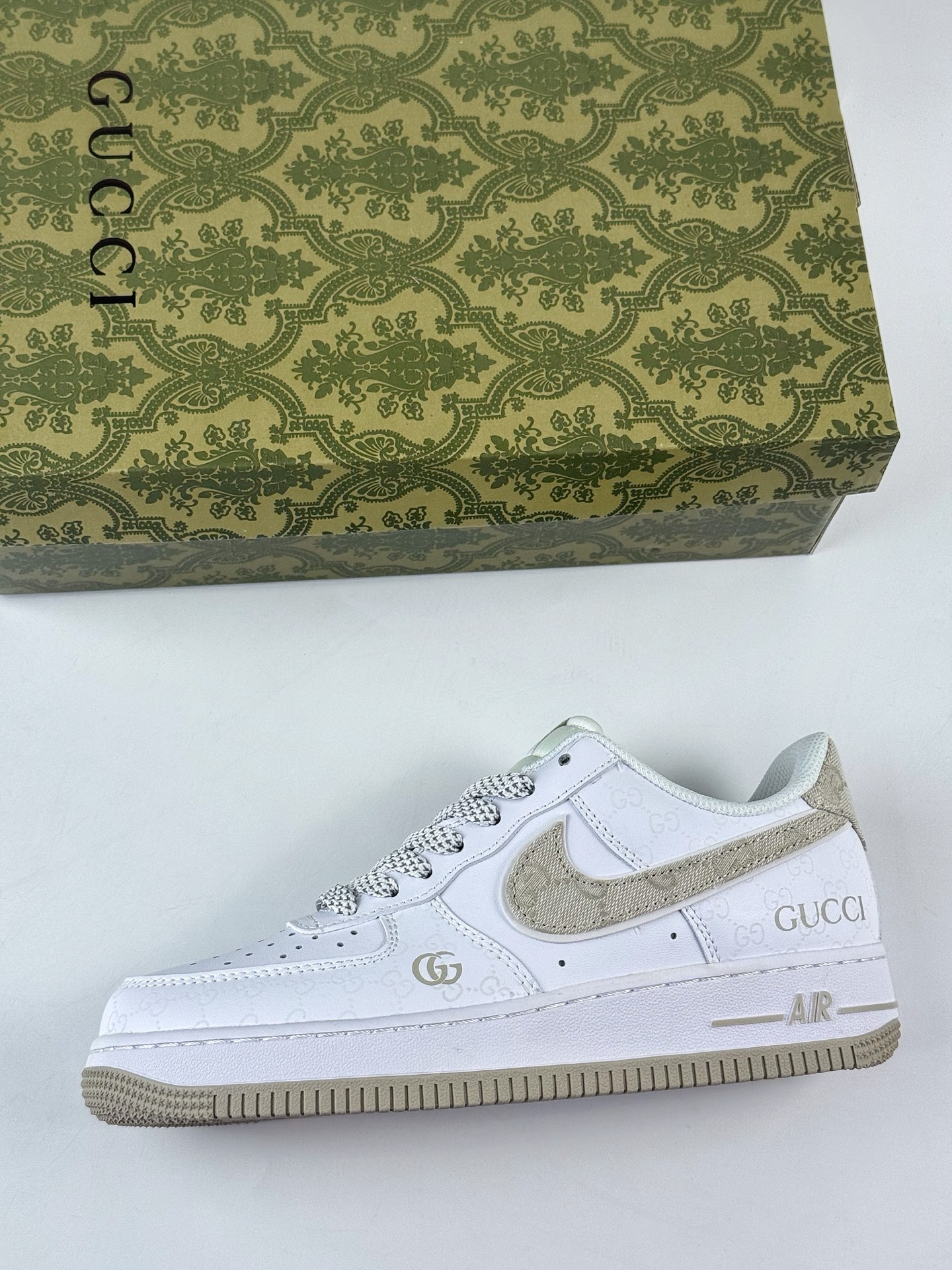 260 Nike Air Force 1 Low 07 x GUCCI 白棕满天星 XX3168-197