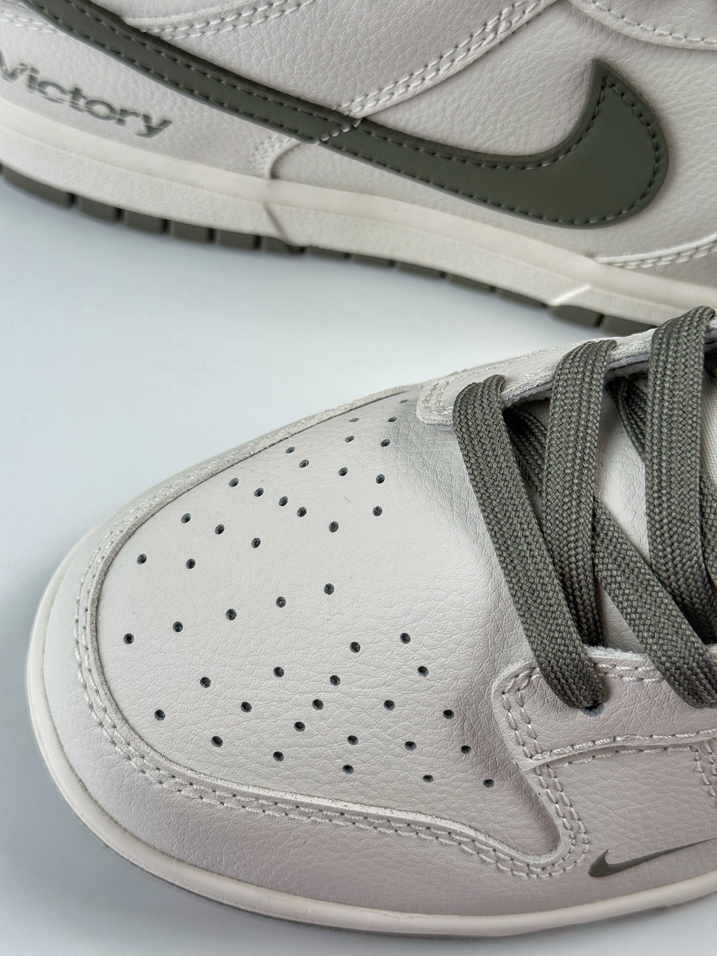 Nike SB Dunk Low x Victory 灰绿 WG0508-043TL