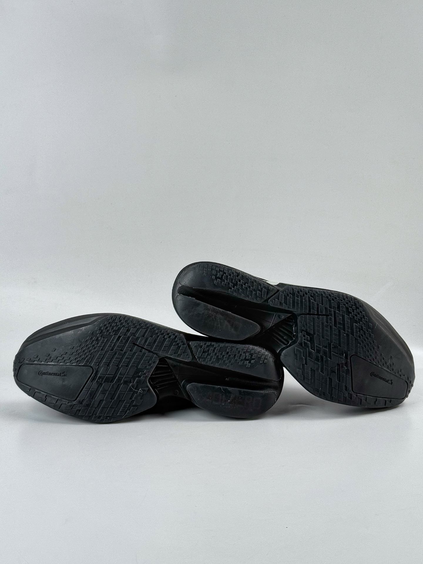 Adidas Y-3 Adios PRO 4M 阿迪超轻透气缓震跑鞋 JR6655-Top High Quatity Cheap Sneakers Fashion Clothing Clothes Bags handbags Shoes of all Brand wholesale With The best Quality And Beautiful Price from China Factory Chinese suppliers wholesaler seller Adidas Y-3 Adios PRO 4M 阿迪超轻透气缓震跑鞋 JR6655