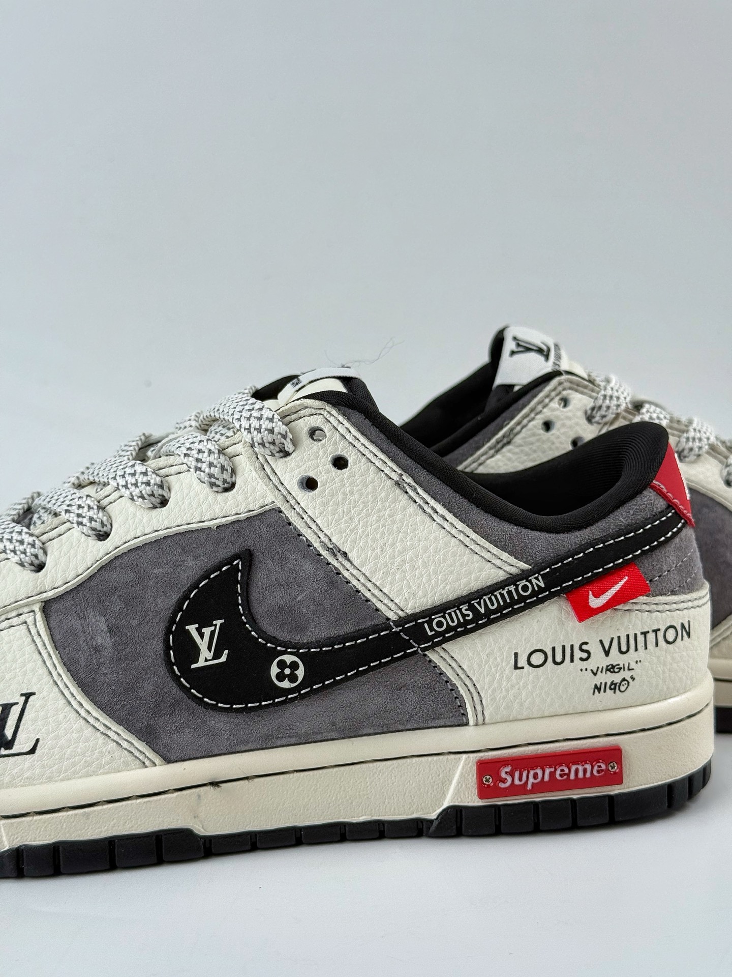 280 Nike SB Dunk Low x Louis Vuitton x Superme 白灰满天星 CX5050-Y17