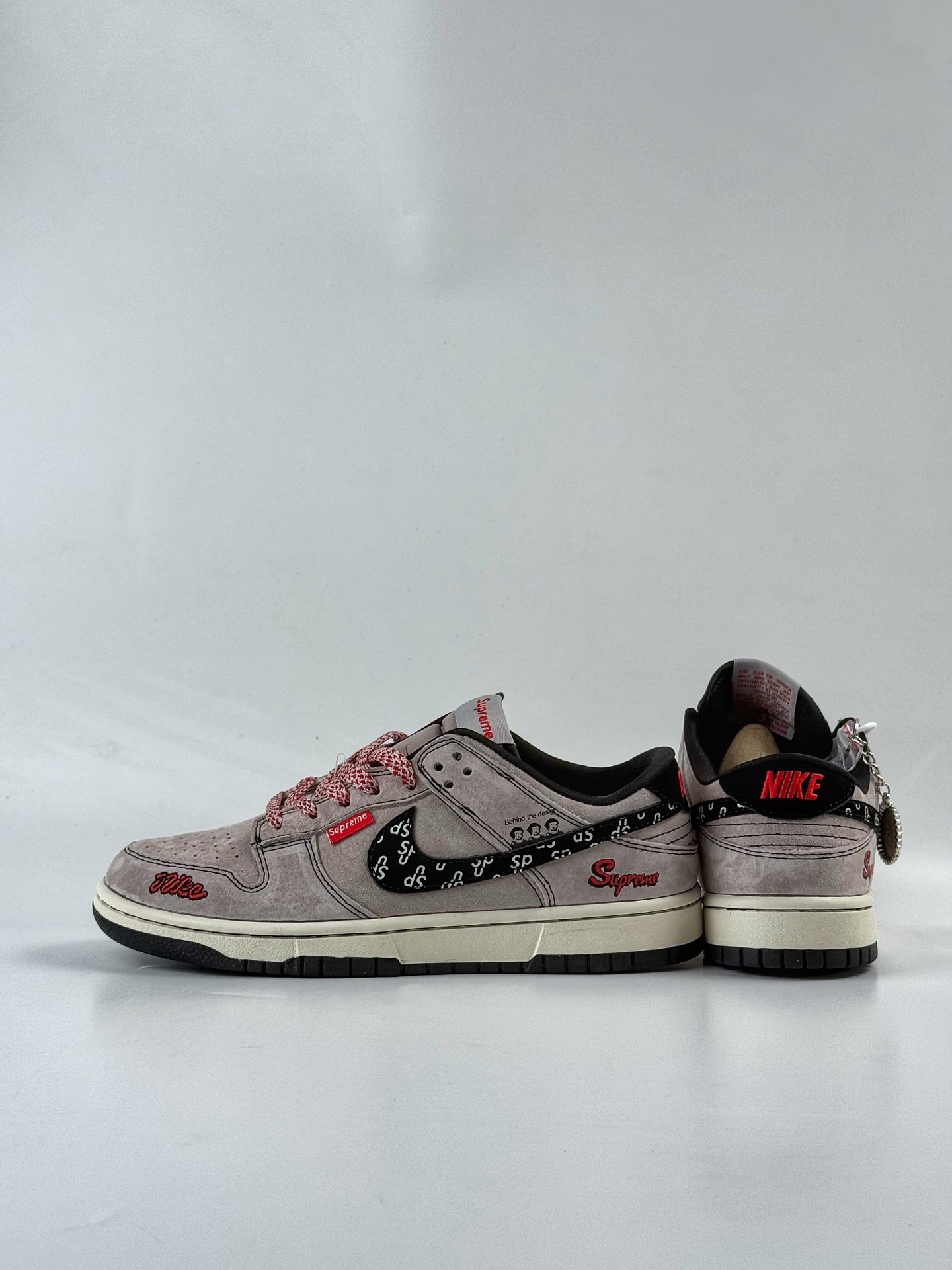 Nike SB Dunk Low x Supreme 猪八灰红满天星 SD2025-001