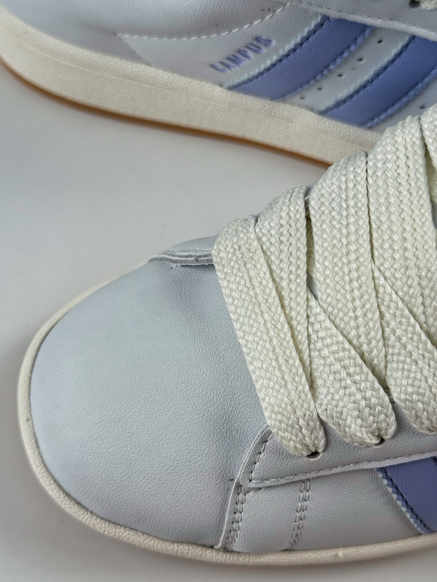 Adidas Originals Campus 00s 百搭单品 学院系列面包风经典复古低帮百搭休闲运动板鞋 JQ7768-Top High Quatity Cheap Sneakers Fashion Clothing Clothes Bags handbags Shoes of all Brand wholesale With The best Quality And Beautiful Price from China Factory Chinese suppliers wholesaler seller Adidas Originals Campus 00s 百搭单品 学院系列面包风经典复古低帮百搭休闲运动板鞋 JQ7768