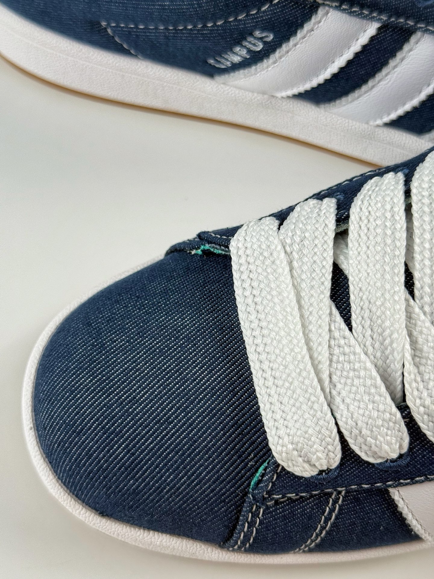 Adidas Originals Campus 00s 百搭单品 学院系列面包风经典复古低帮百搭休闲运动板鞋 JI3163