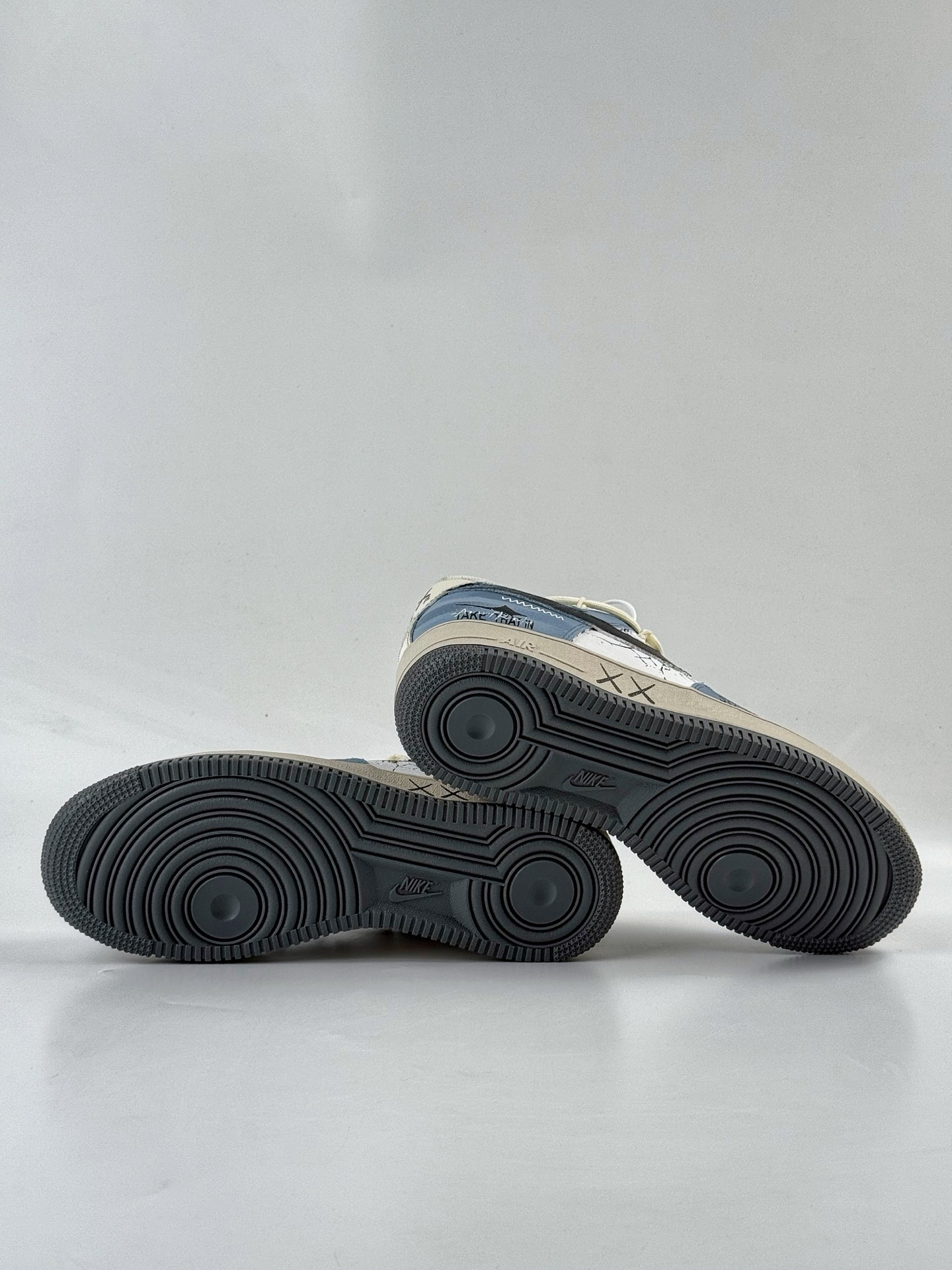 Nike Air Force 1 Low 07 蓝白涂鸦绑带 KS6896-555