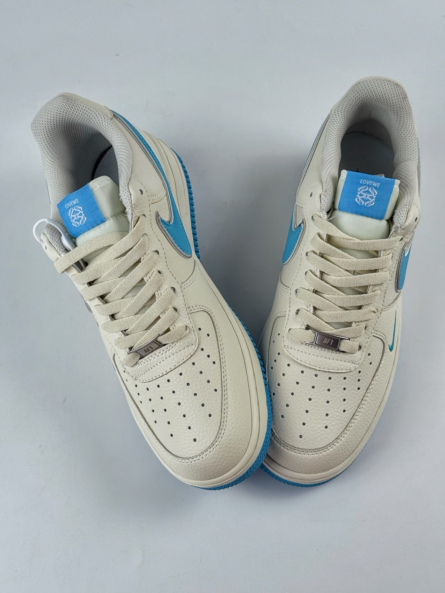 Nike Air Force 1 Low 07 x LOVEWE 白蓝小勾 BZ68808-106