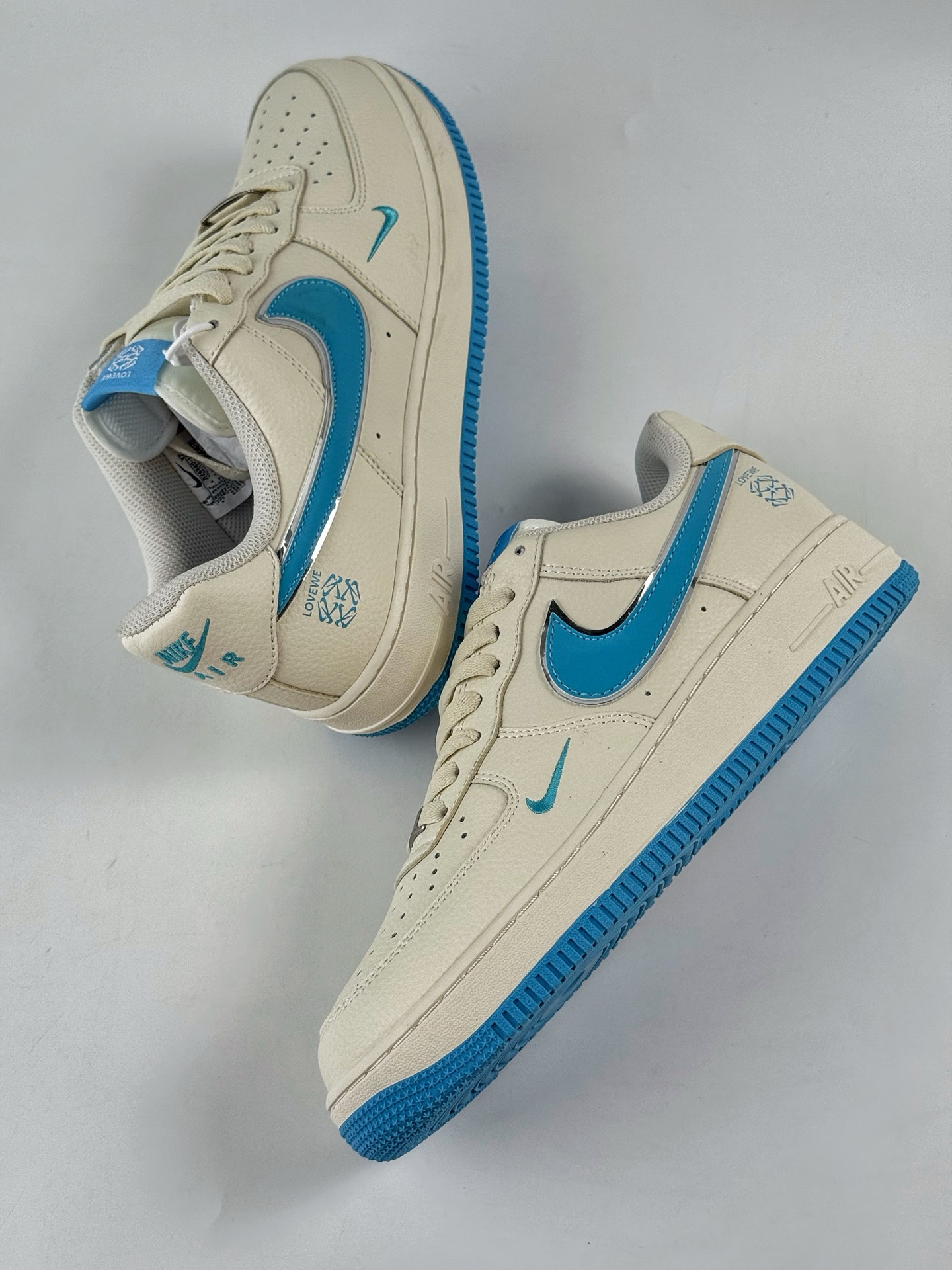 Nike Air Force 1 Low 07 x LOVEWE 白蓝小勾 BZ68808-106