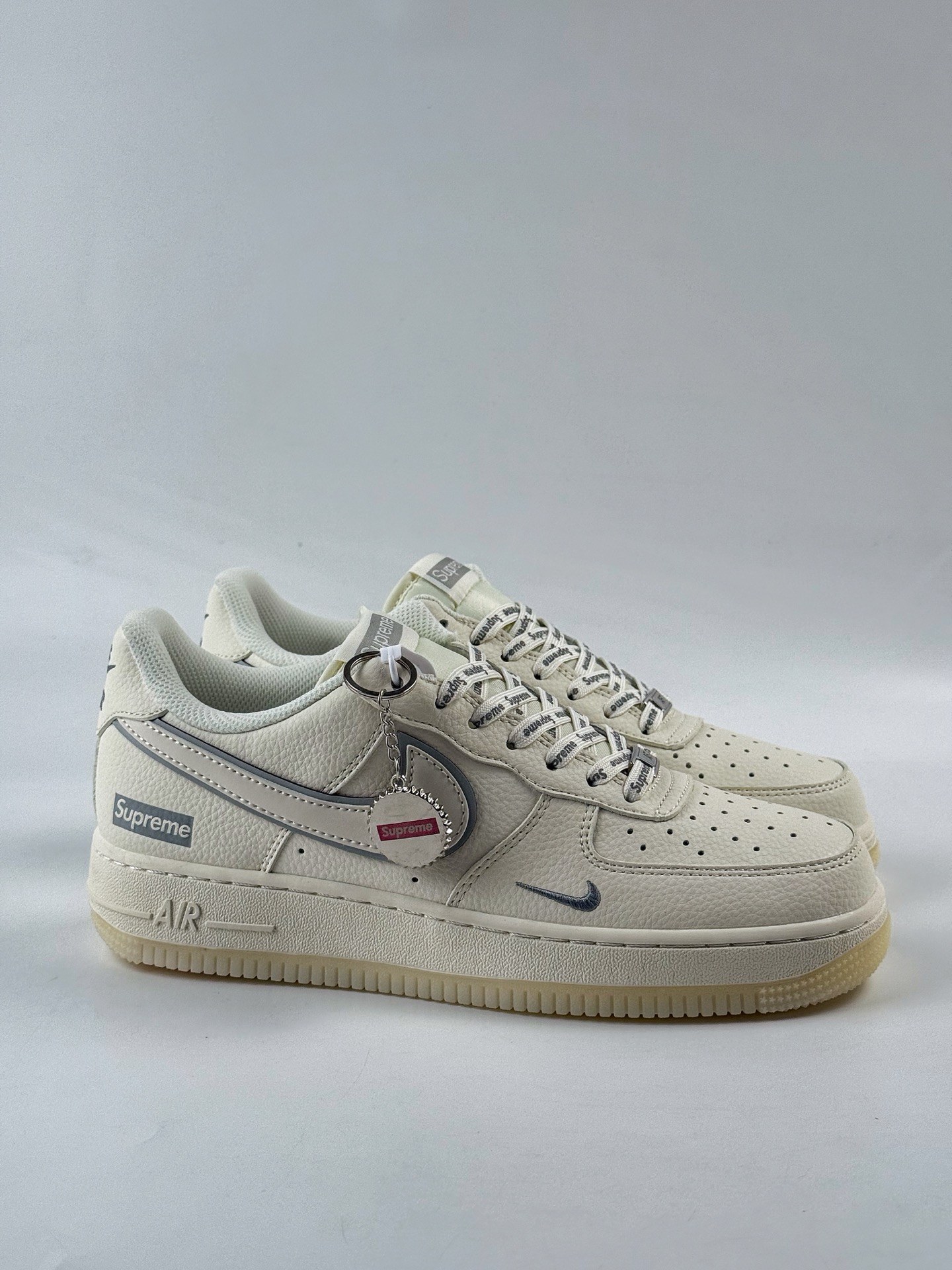 Nike Air Force 1 Low 07 x superme 白灰小勾 XX3168-193