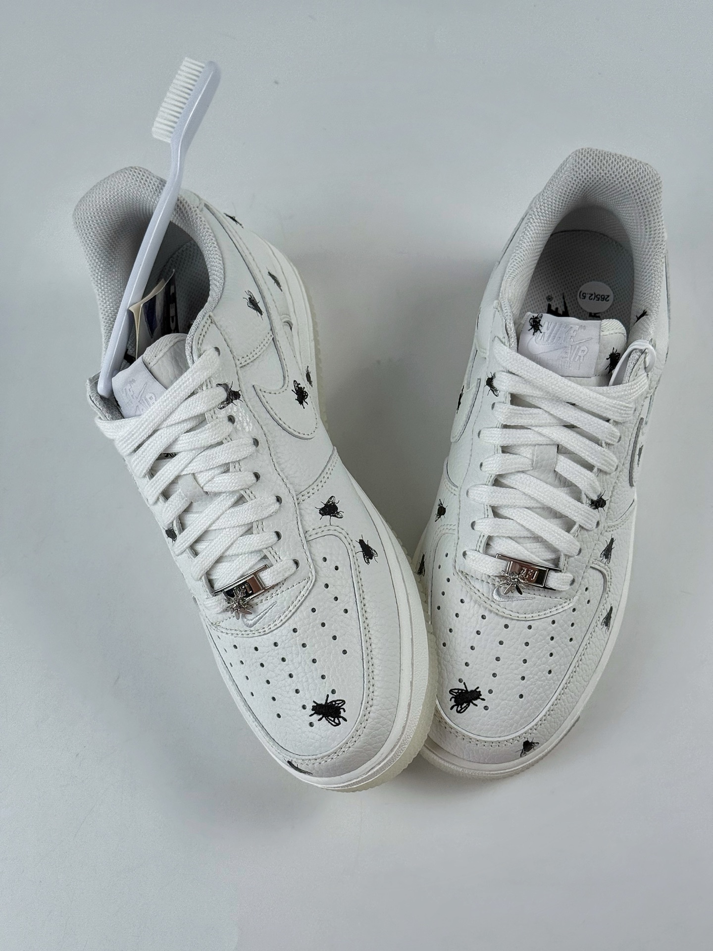 Nike Air Force 1 Low 07 纯白苍蝇印 IM3081-100
