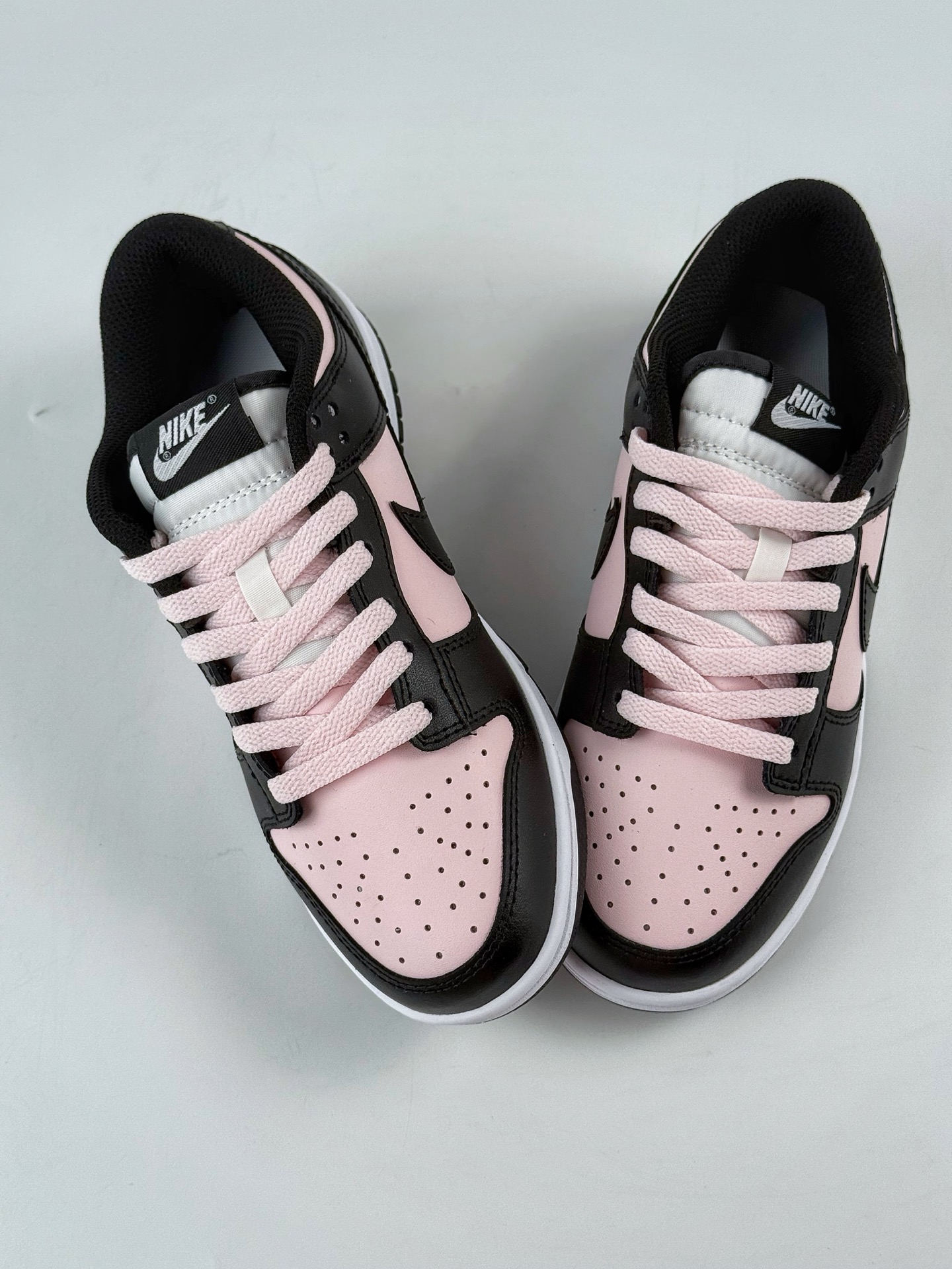 Nike SB Dunk Low 樱花白桃 特殊礼袋 酷飒 甜妹 黑粉 DD1391-100