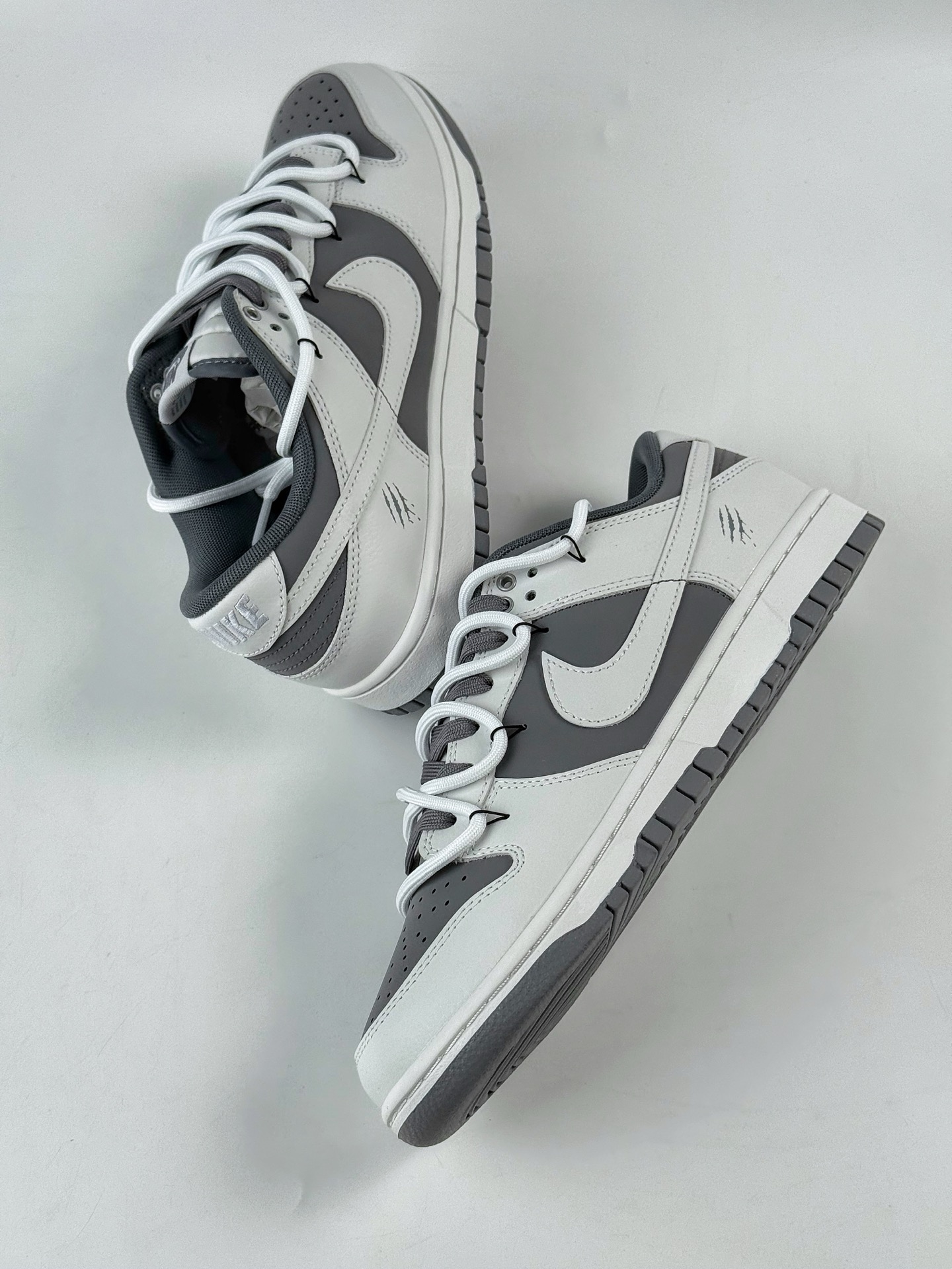 NIKE SB Dunk Low RETRO 封狼居胥 白灰 WG0528-111