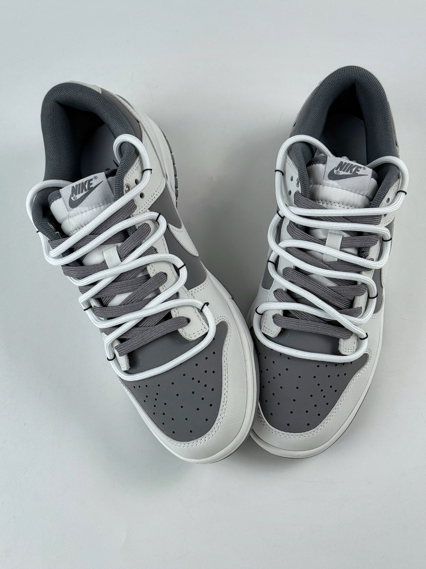 NIKE SB Dunk Low RETRO 封狼居胥 白灰 WG0528-111