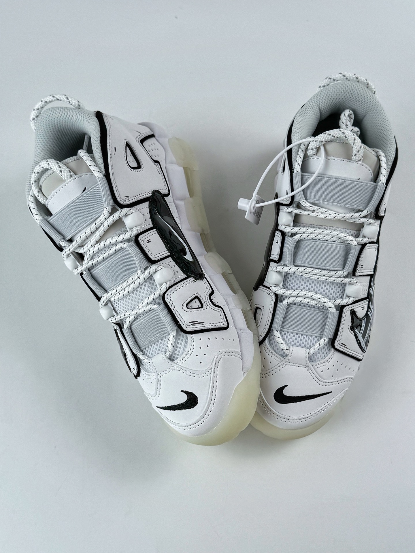 Nike Air More Uptempo Low 代表着历史最高版本皮蓬 DQ5014-100