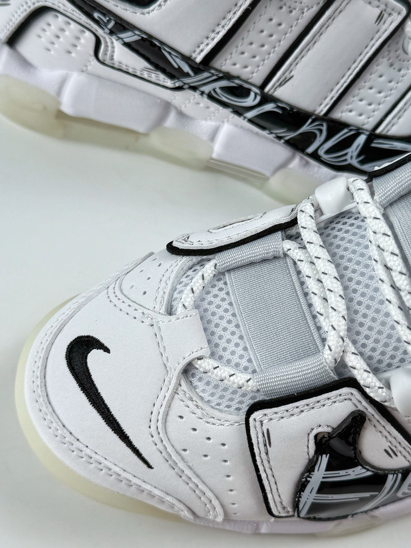 Nike Air More Uptempo Low 代表着历史最高版本皮蓬 DQ5014-100