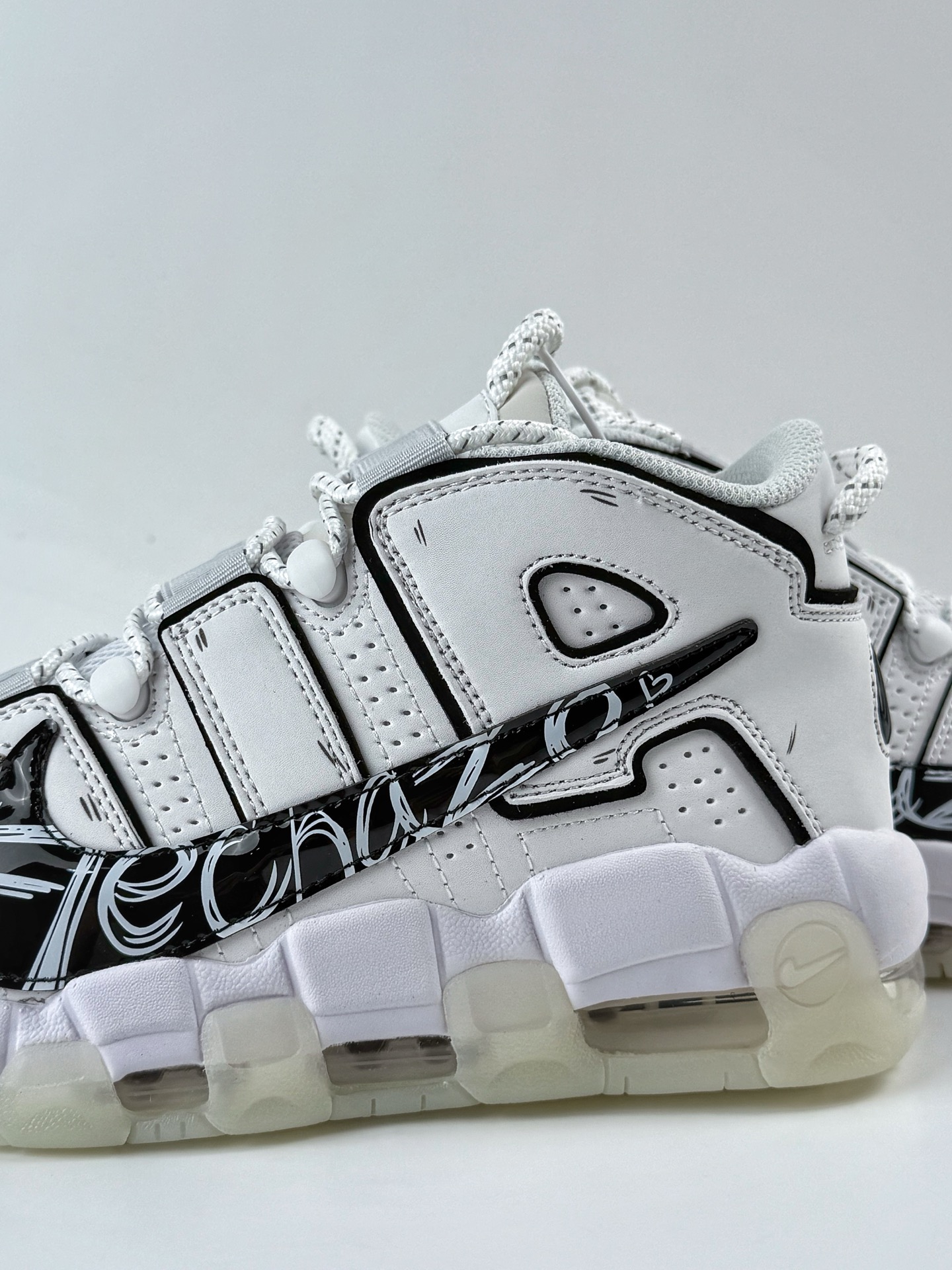 Nike Air More Uptempo Low 代表着历史最高版本皮蓬 DQ5014-100