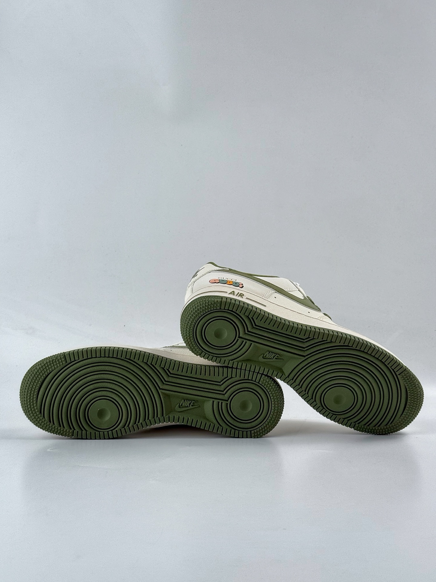 Nike Air Force 1 Low 07 x GUCCI 白绿小勾满天星 XX3168-211