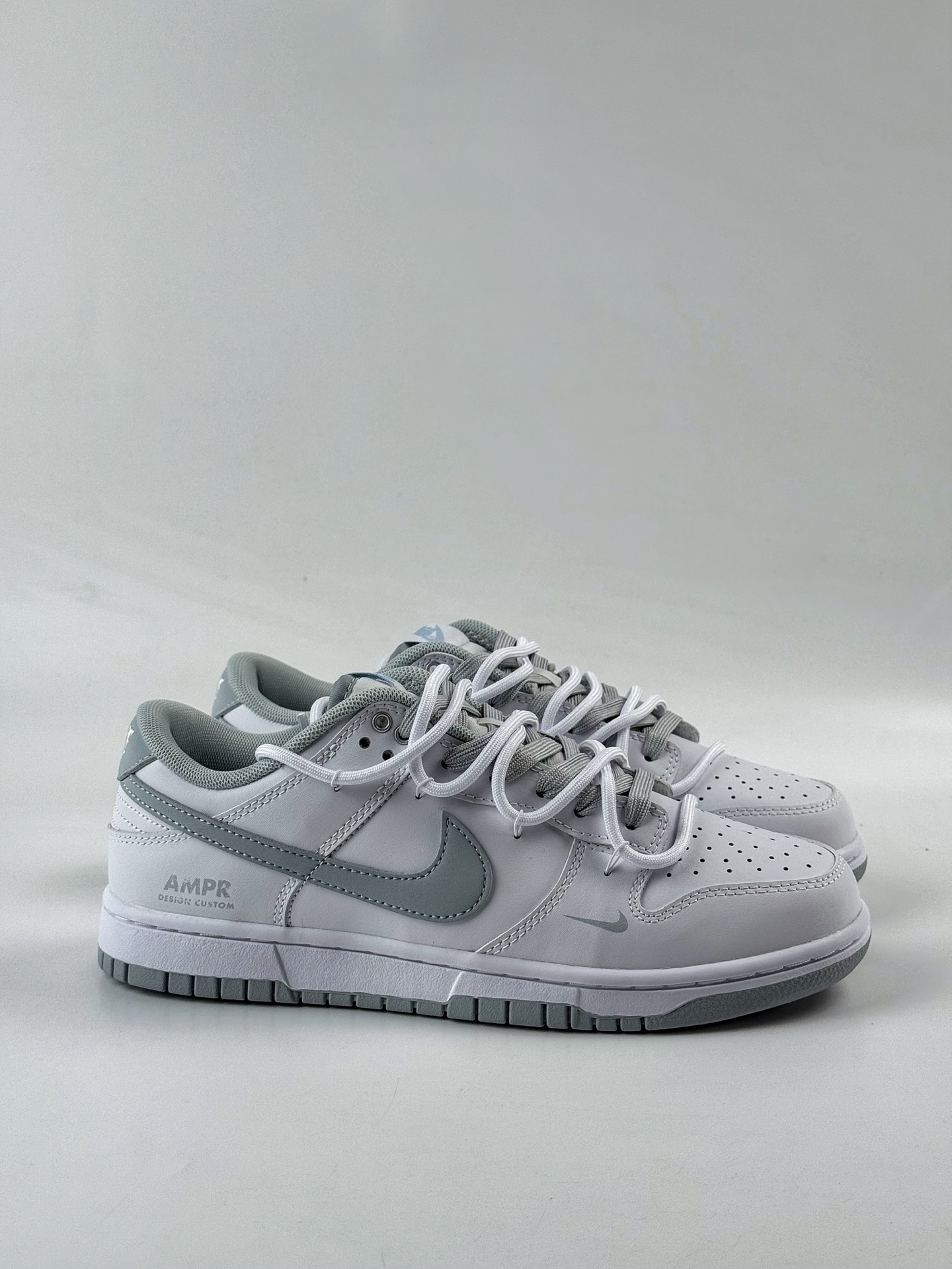 Nike SB Dunk Low x Ju Do It 白灰小勾绑带 WB0528-101
