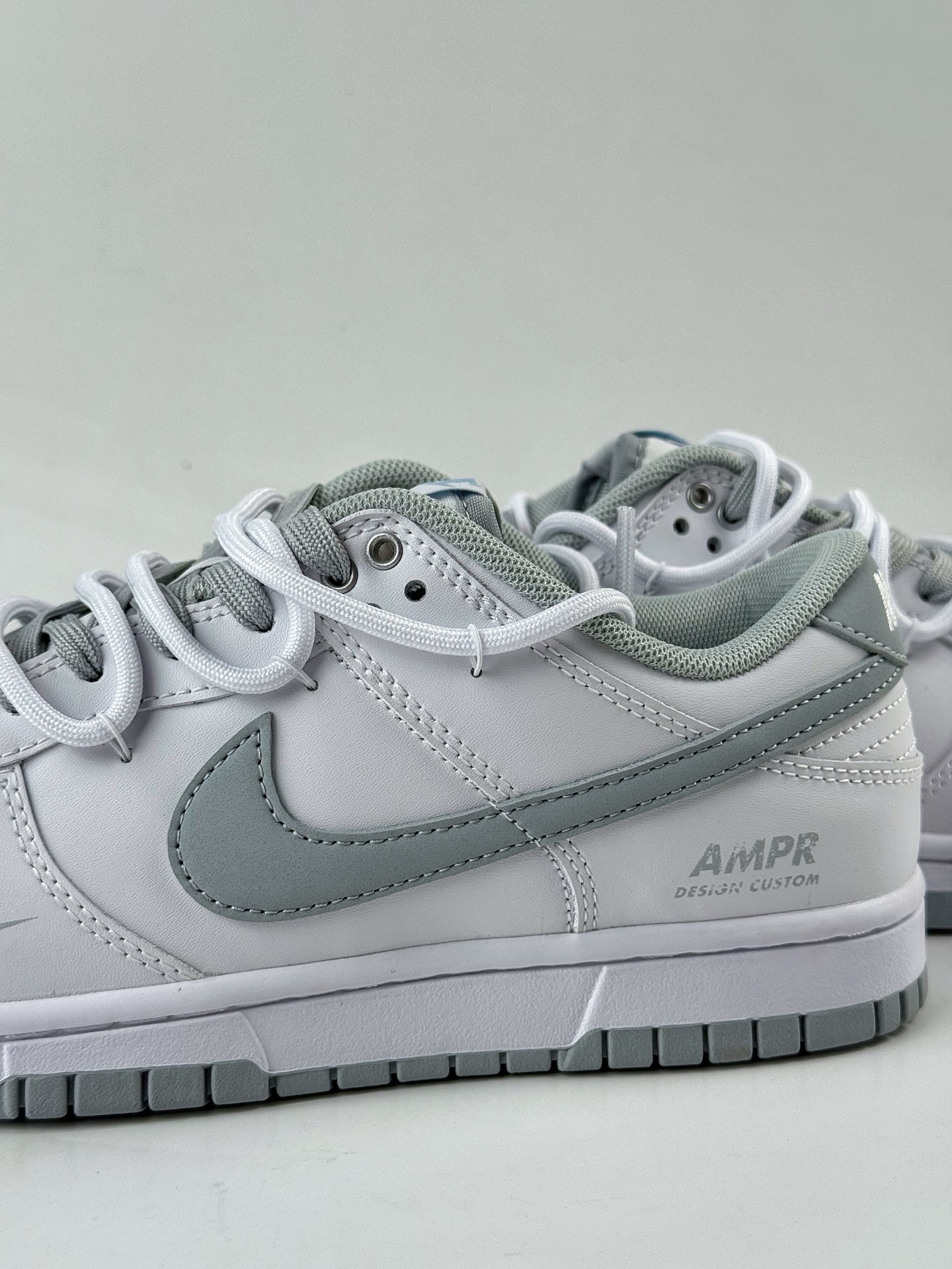 Nike SB Dunk Low x Ju Do It 白灰小勾绑带 WB0528-101