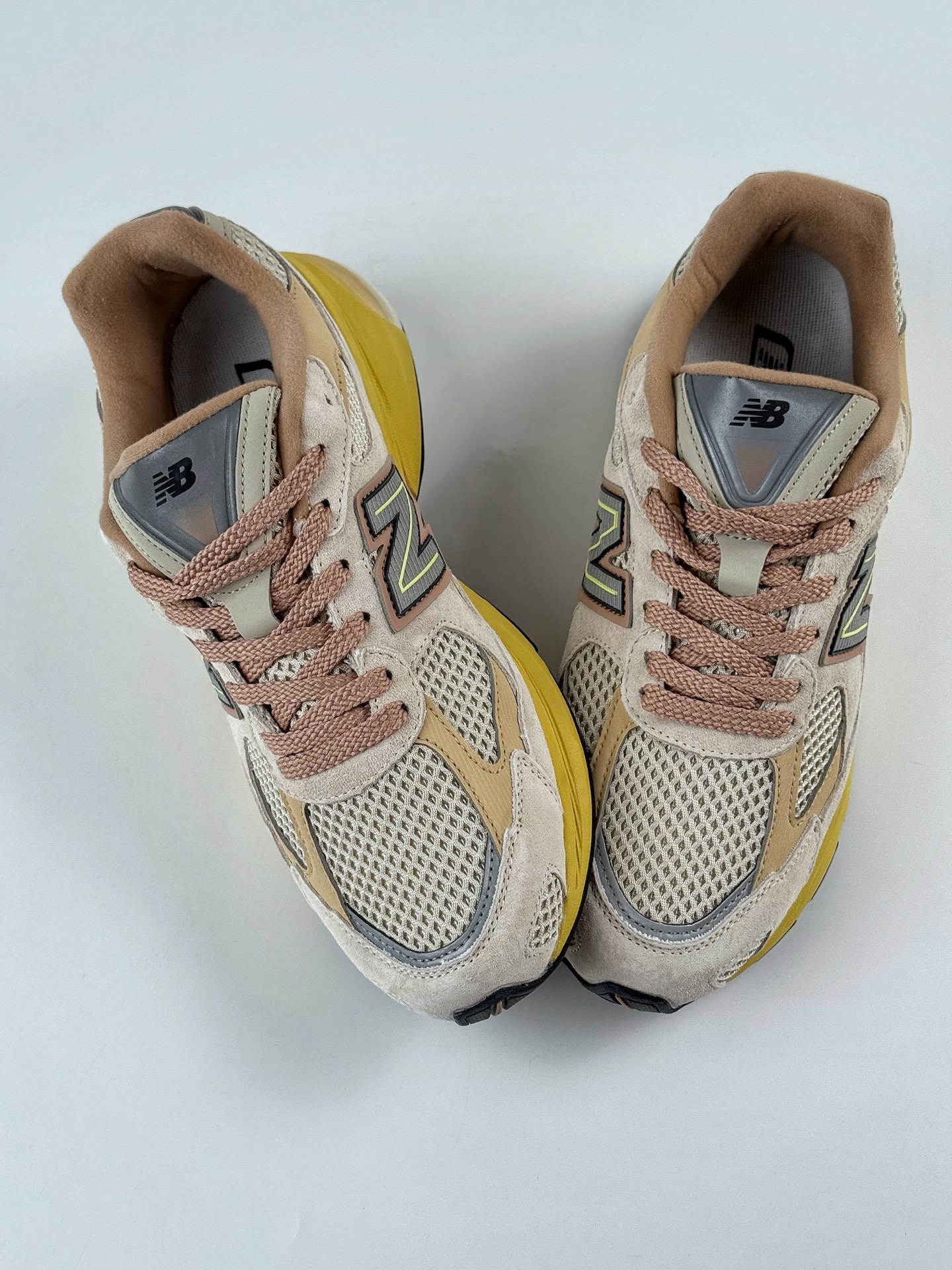 210 New Balance NB2010系列 新百伦经典复古休闲运动板鞋 U2010SGR