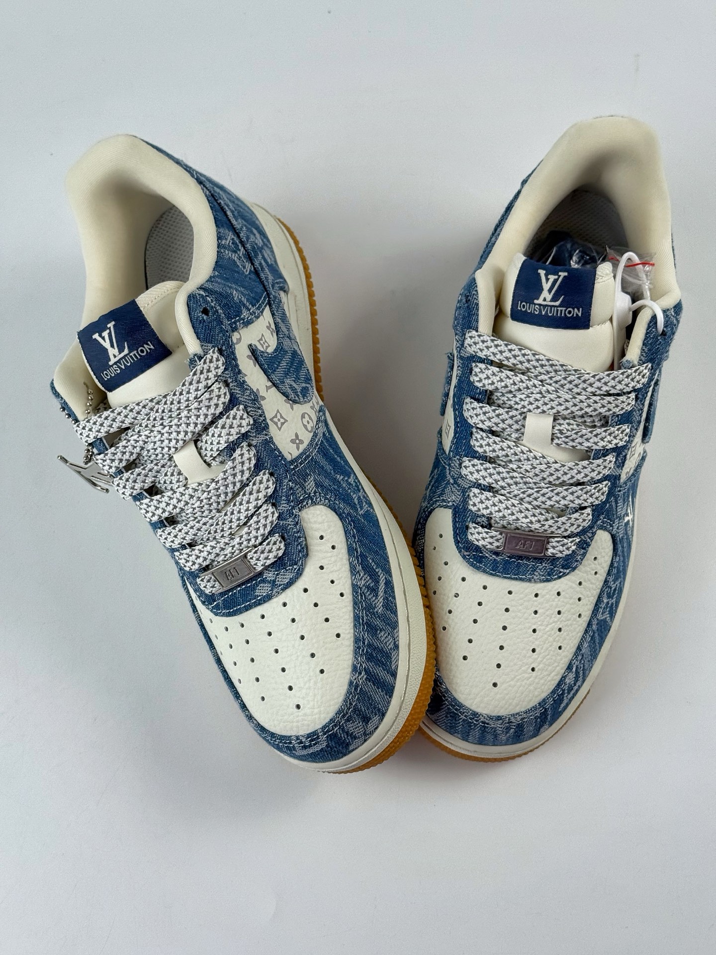 Nike Air Force 1 Low 07 x Louis Vuitton 蓝白牛仔满天星 YF9511-815