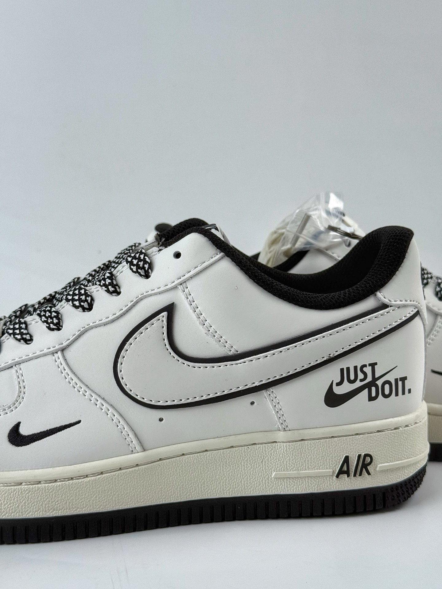 Nike Air Force 1 Low 07 x Ju Do It 白黑小勾满天星 CS5288-038