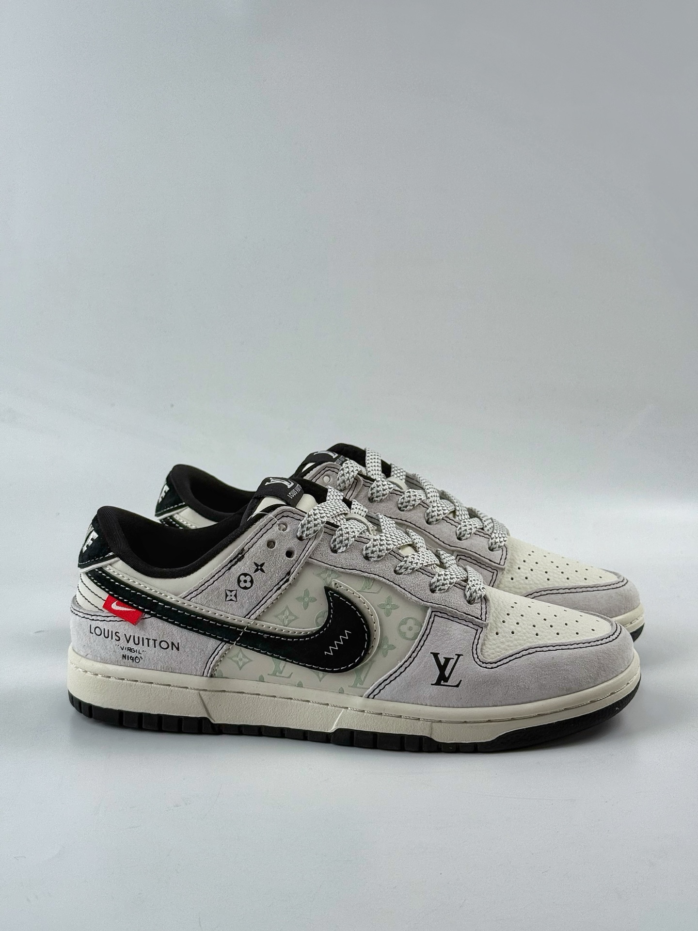 Nike SB Dunk Low x Louis Vuitton 灰白满天星 CX5050-Y21