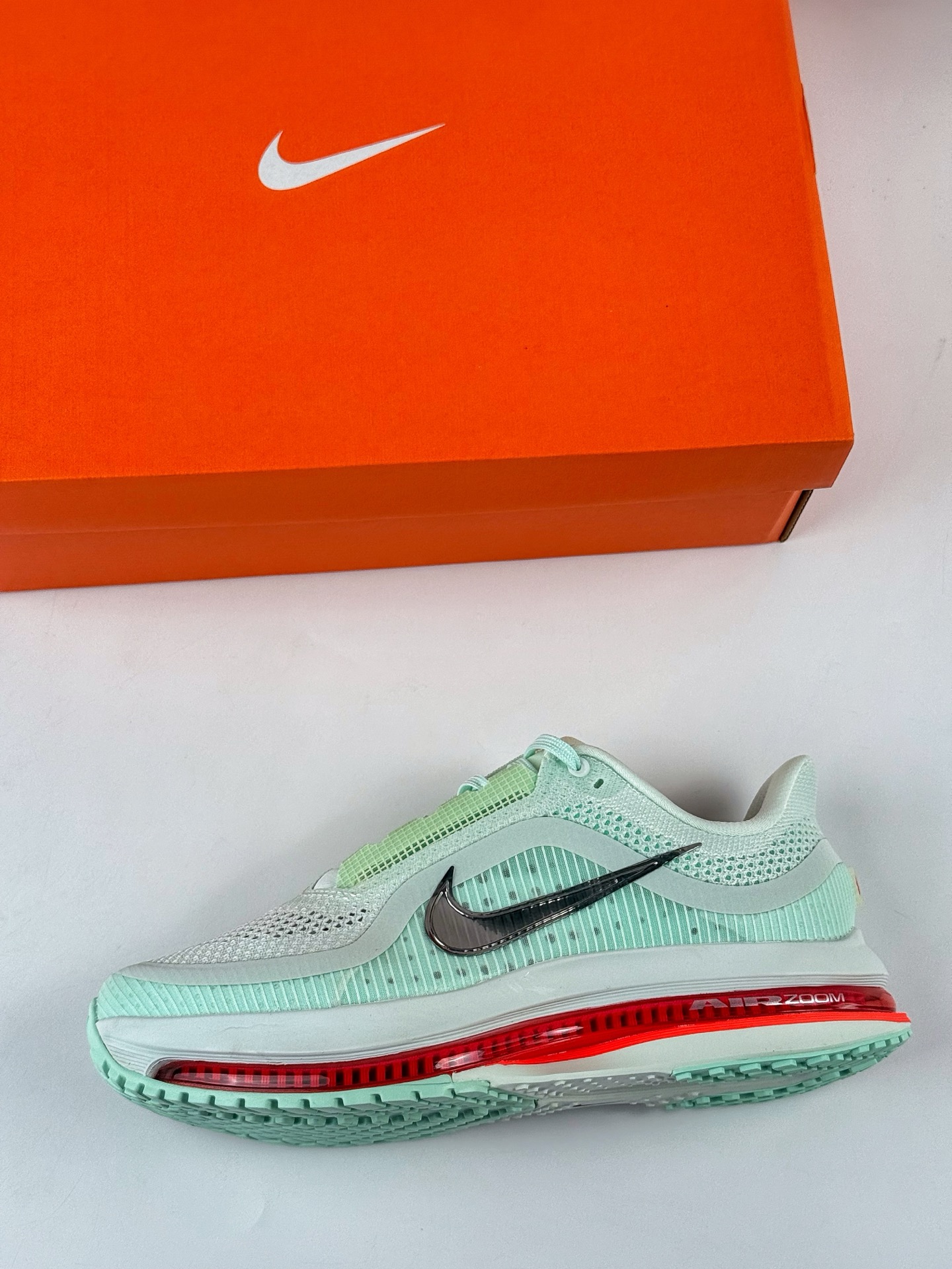 Nike Pegasus Premium 减震防滑耐磨透气 低帮跑步鞋 HQ2592-301 Nike Pegasus Premium 减震防滑耐磨透气 低帮跑步鞋 HQ2592-301