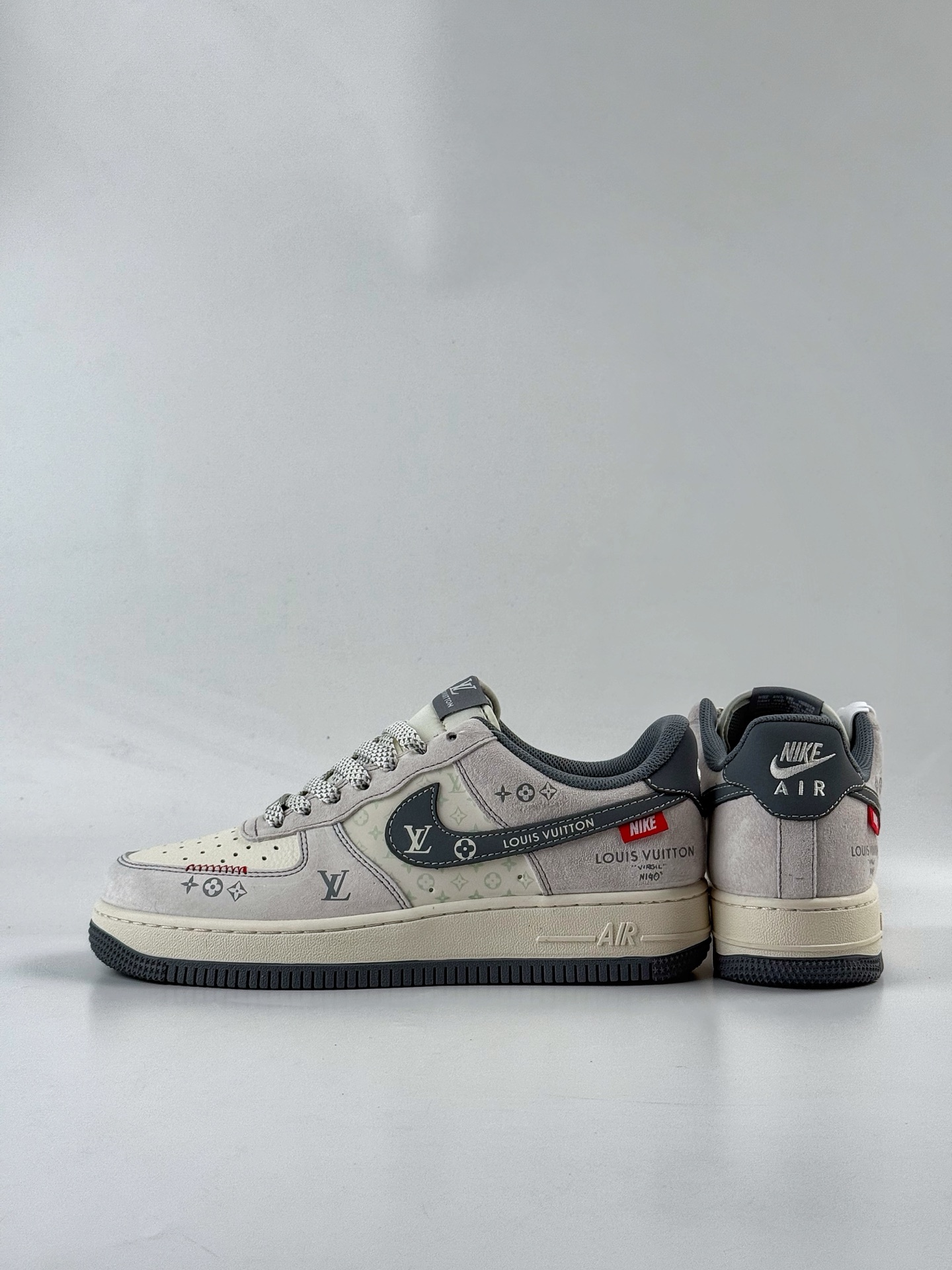 Nike Air Force 1 Low 07 x Louis Vuitton 灰白满天星 CX5050-Y25 Nike Air Force 1 Low 07 x Louis Vuitton 灰白满天星 CX5050-Y25