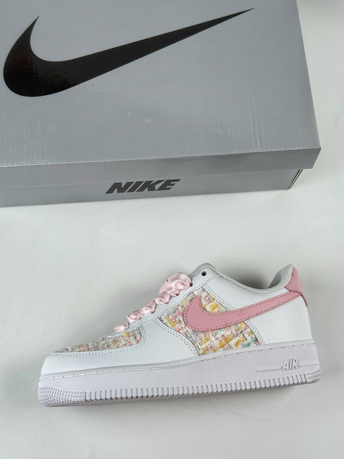 Nike Air Force 1 Low 07 星溯未来 纯欲小香风 甜心礼盒 樱花防滑纹 樱花奶霜 千禧甜 白粉 ZH0316-095