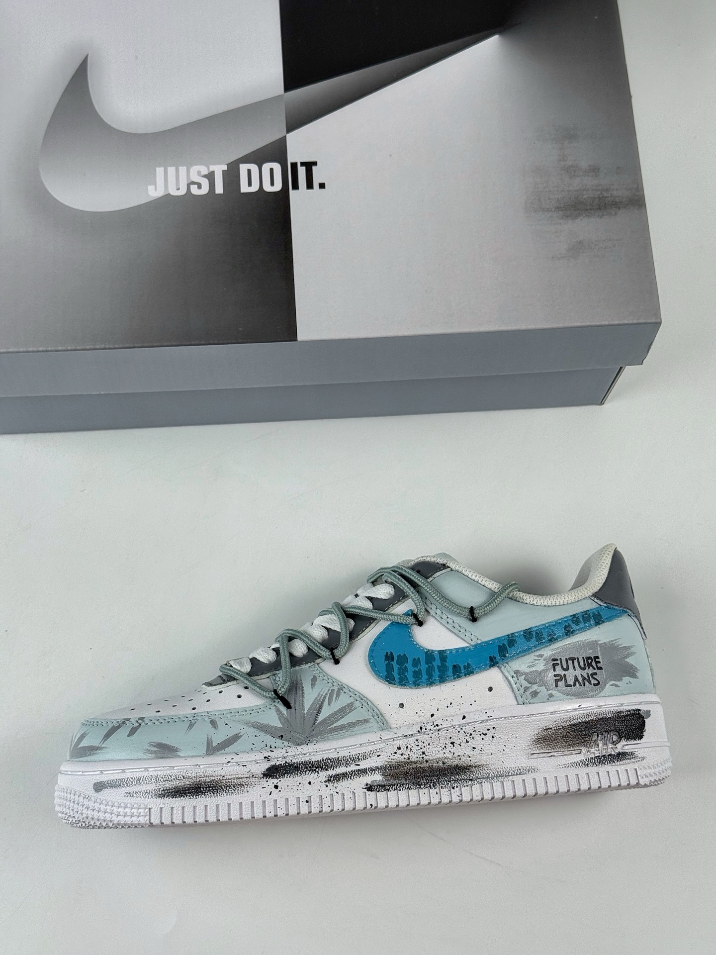 Nike Air Force 1 Low 07 皮革 蝶化 灰白蓝 LJ8822-202