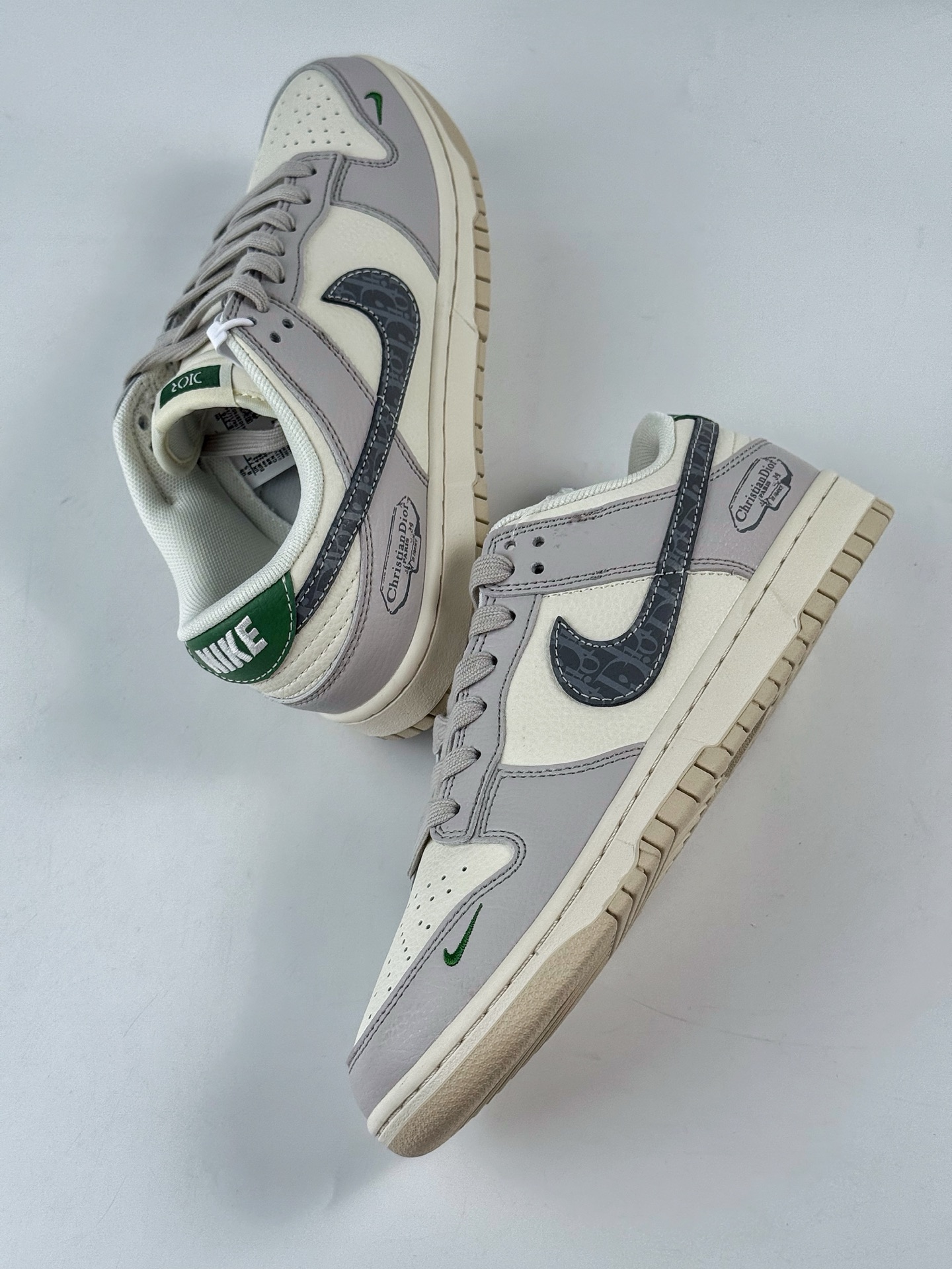 Nike SB Dunk Low x DIOR 灰白小勾 ZH2598-276