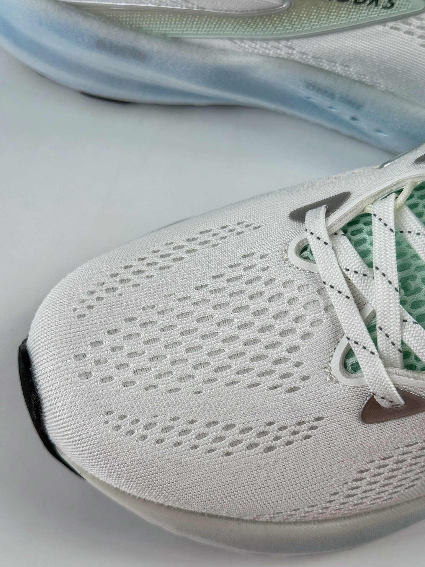 190 Brooks/布鲁克斯 Glycerin 22 低帮缓震运动慢跑鞋 120434 1B 166