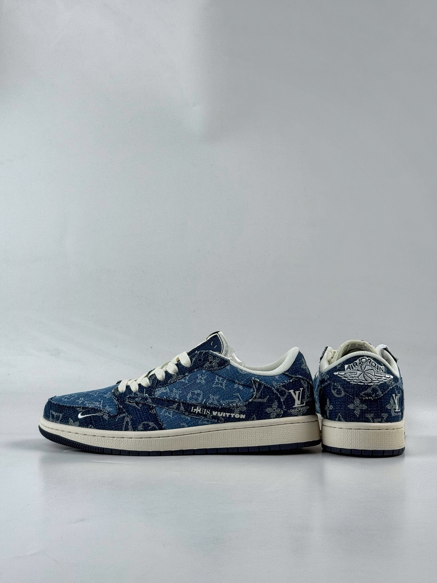 280 Travis Scott x Nike Air Jordan 1 Low x Louis Vuitton Air Jordan 1 Low 反转深蓝牛仔小勾倒钩 XD0798-312