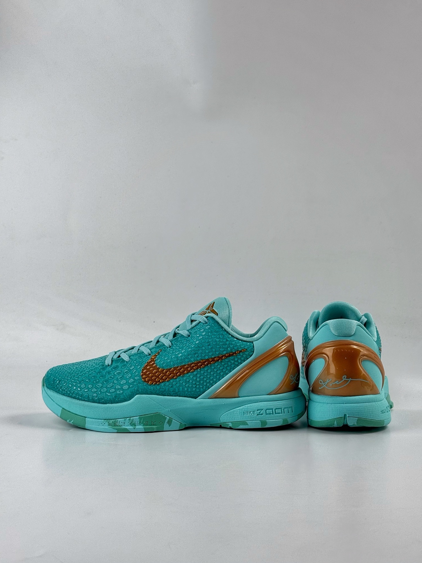 KOBE VI PROTRO 复古实战篮球鞋 鞋款保留科比六代元年配置 IQ5774-300