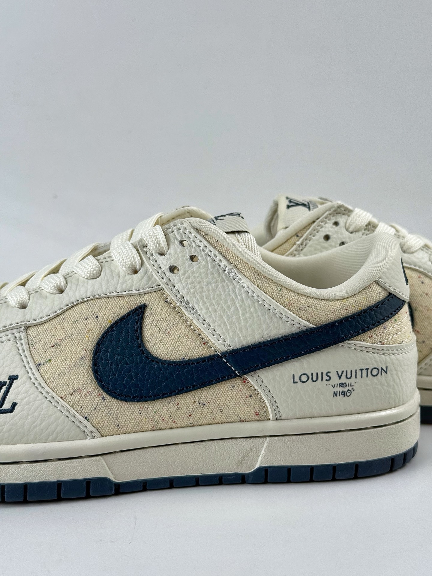 NIKE SB Dunk Low RETRO x Louis Vuitton 白棕黑 SC0601-478