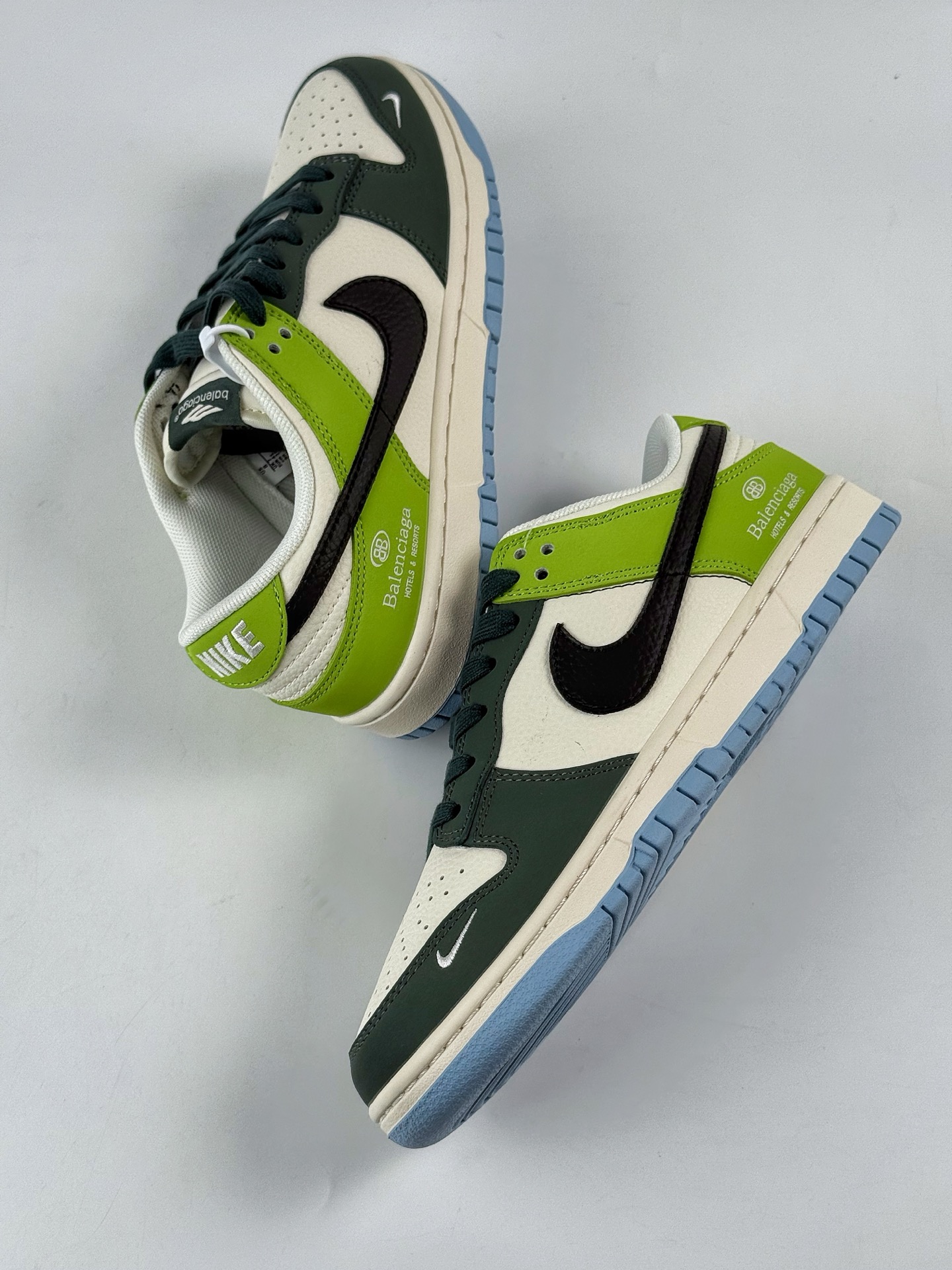 280 Nike SB Dunk Low x Balenciaga 绿白小勾 ZH2598-274