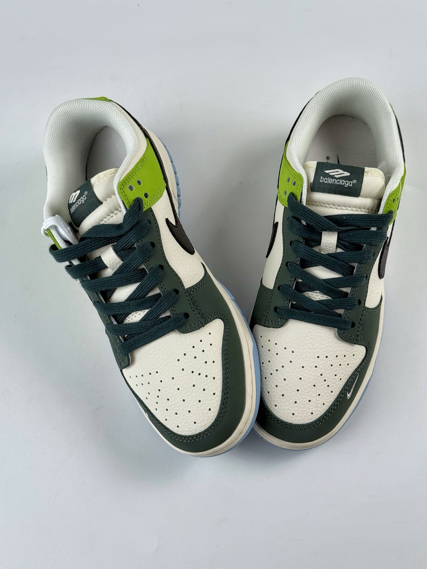 280 Nike SB Dunk Low x Balenciaga 绿白小勾 ZH2598-274