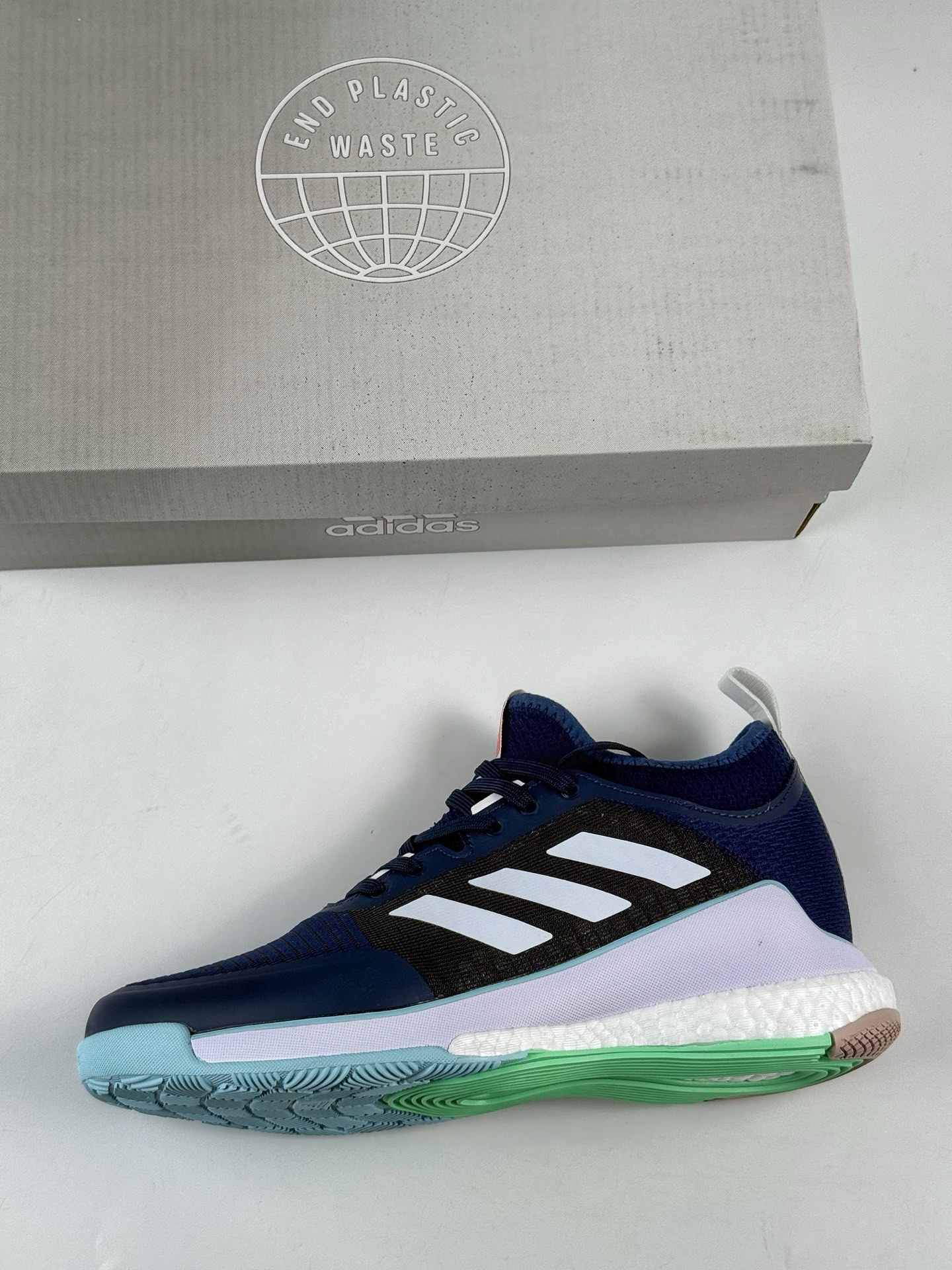ADIDAS CRAZYFLIGHT MID 运动鞋 记忆回弹BOOST真爆大底 运动排球鞋 IG3971