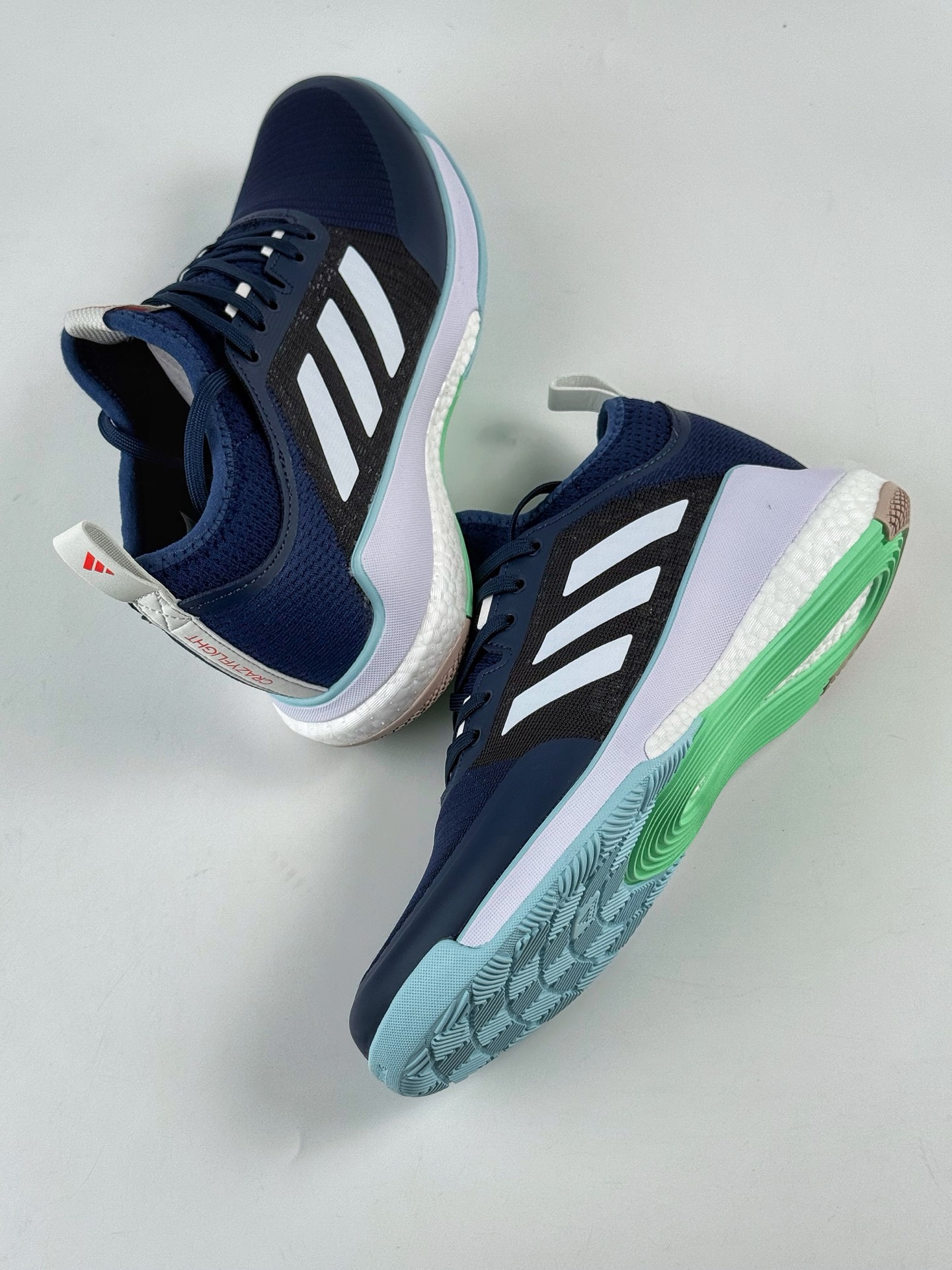 ADIDAS CRAZYFLIGHT MID 运动鞋 记忆回弹BOOST真爆大底 运动排球鞋 IG3971